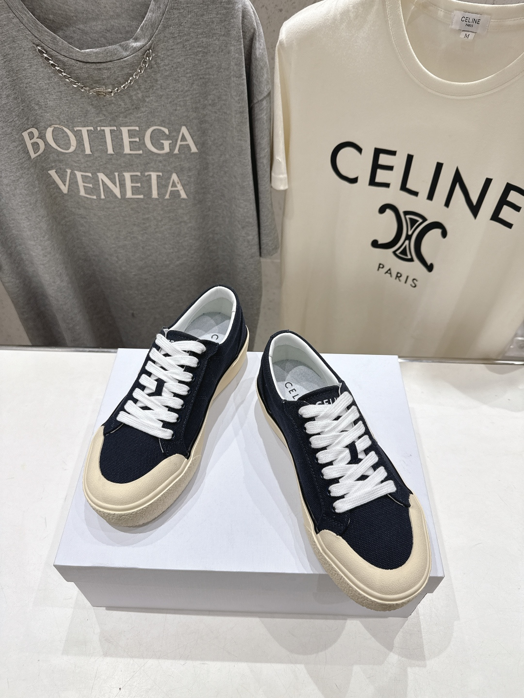 高版本出厂 厚底 Celine* 赛琳 2026ss春夏走秀新款小白鞋帆布鞋，明星同款思琳明星同款休闲透