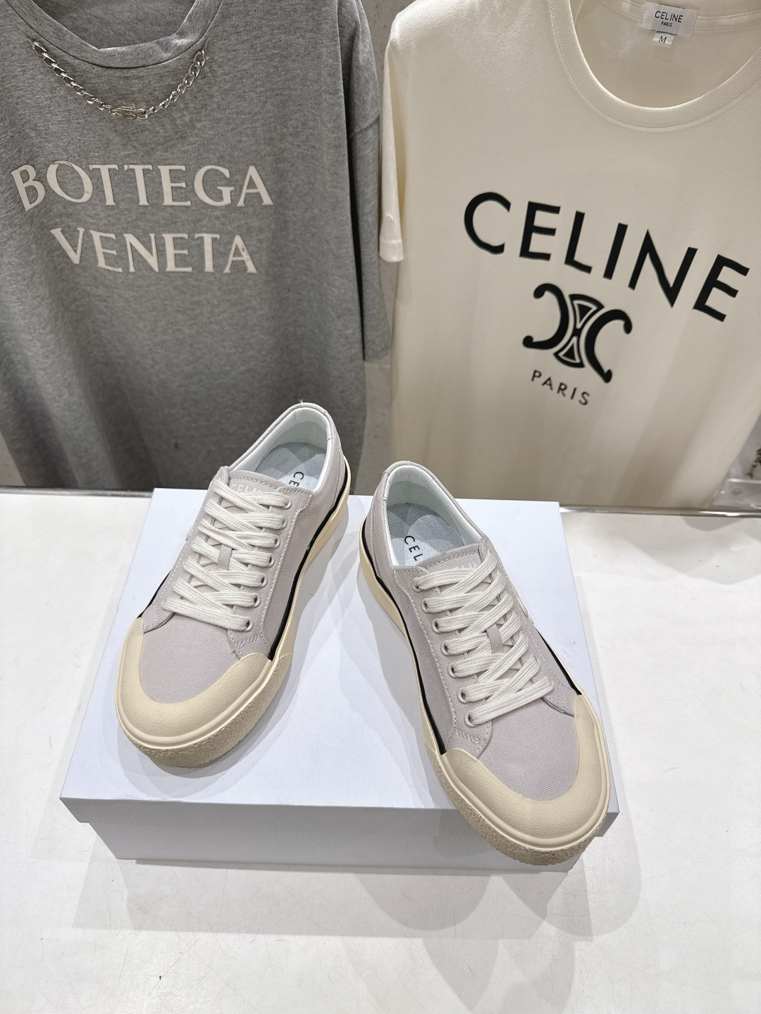 高版本出厂 厚底 Celine* 赛琳 2026ss春夏走秀新款小白鞋帆布鞋，明星同款思琳明星同款休闲透