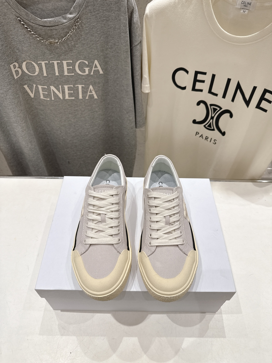 高版本出厂 厚底 Celine* 赛琳 2026ss春夏走秀新款小白鞋帆布鞋，明星同款思琳明星同款休闲透
