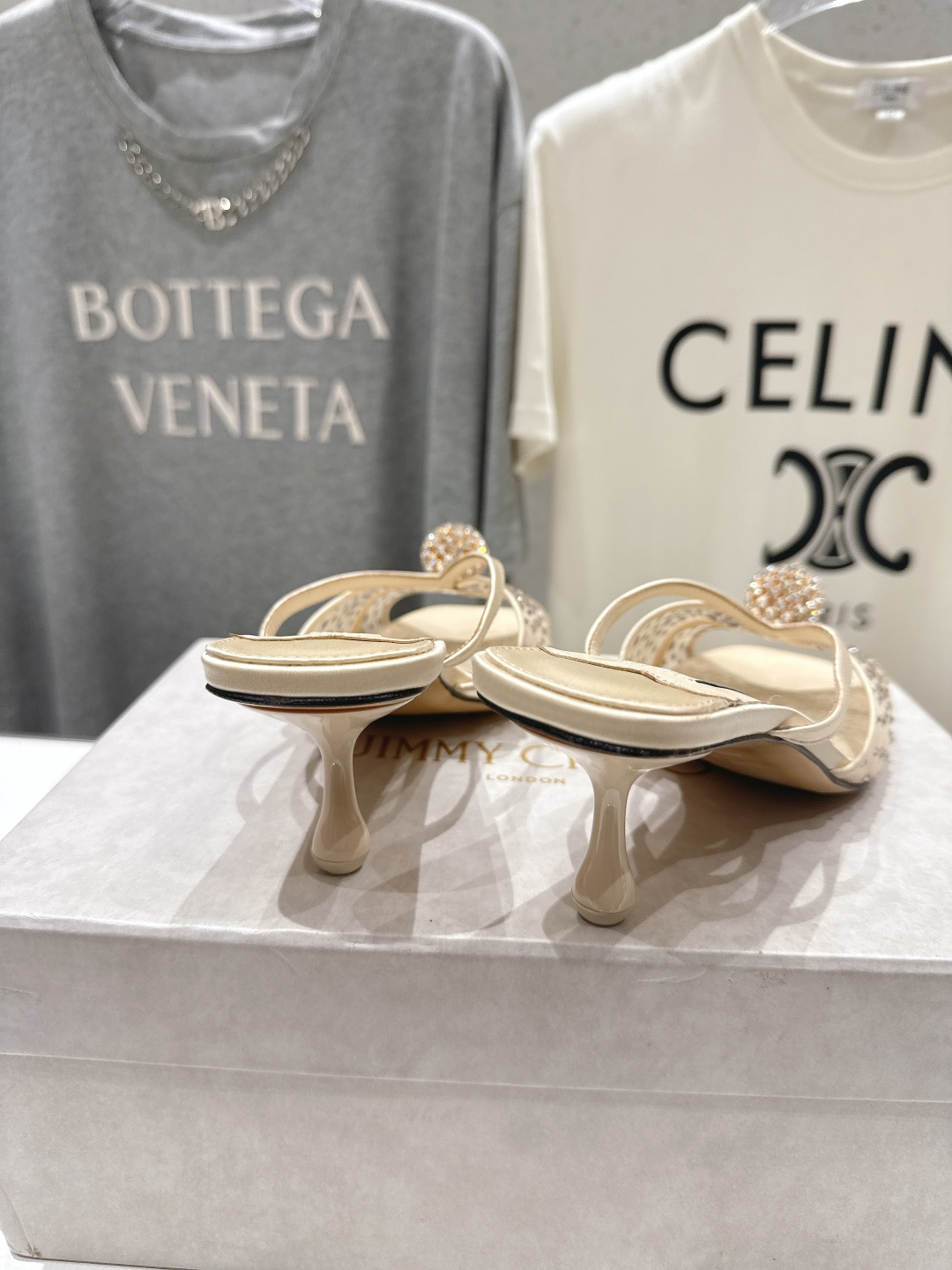 高版本出厂  JIMMY CHOO*｜JC/吉米周2026ss新款简约烫钻小猫跟高跟鞋拖鞋原版套楦，完美