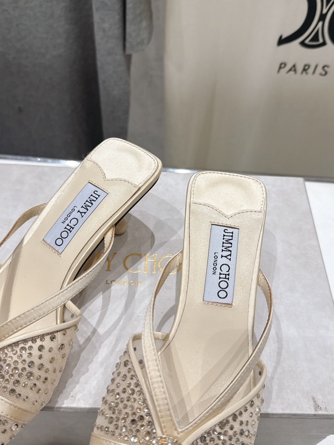高版本出厂  JIMMY CHOO*｜JC/吉米周2026ss新款简约烫钻小猫跟高跟鞋拖鞋原版套楦，完美