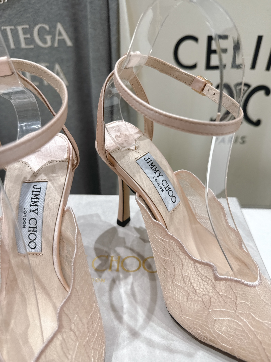 高版本出厂  JIMMY CHOO*｜JC/吉米周2026ss新款尖头蕾丝网纱高跟鞋凉鞋原版套楦，完美的