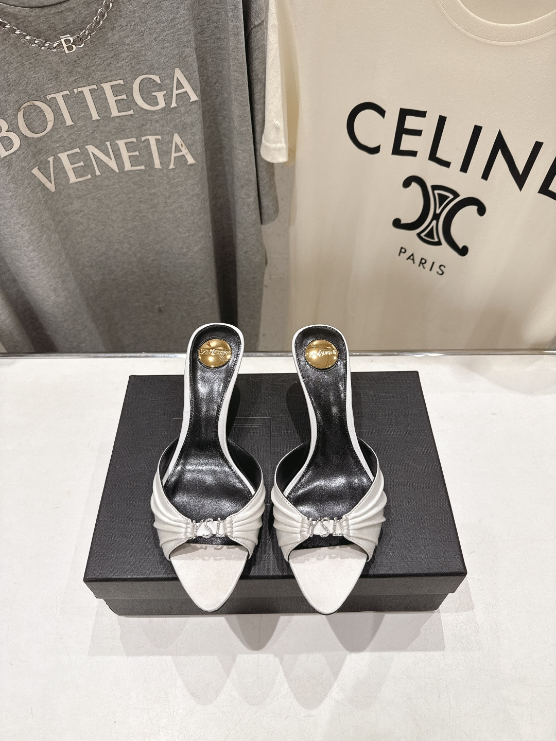 高版本出厂 SAINT LAUREN*F071～圣罗兰ysl 26ss夏季全新走秀款高跟拖鞋·全新鞋型唯