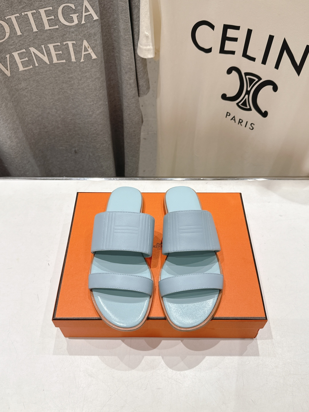 高版本出厂  Hermer...26ss new arrival～爱马仕H家新款拖鞋平底二舅拖鞋原版工艺