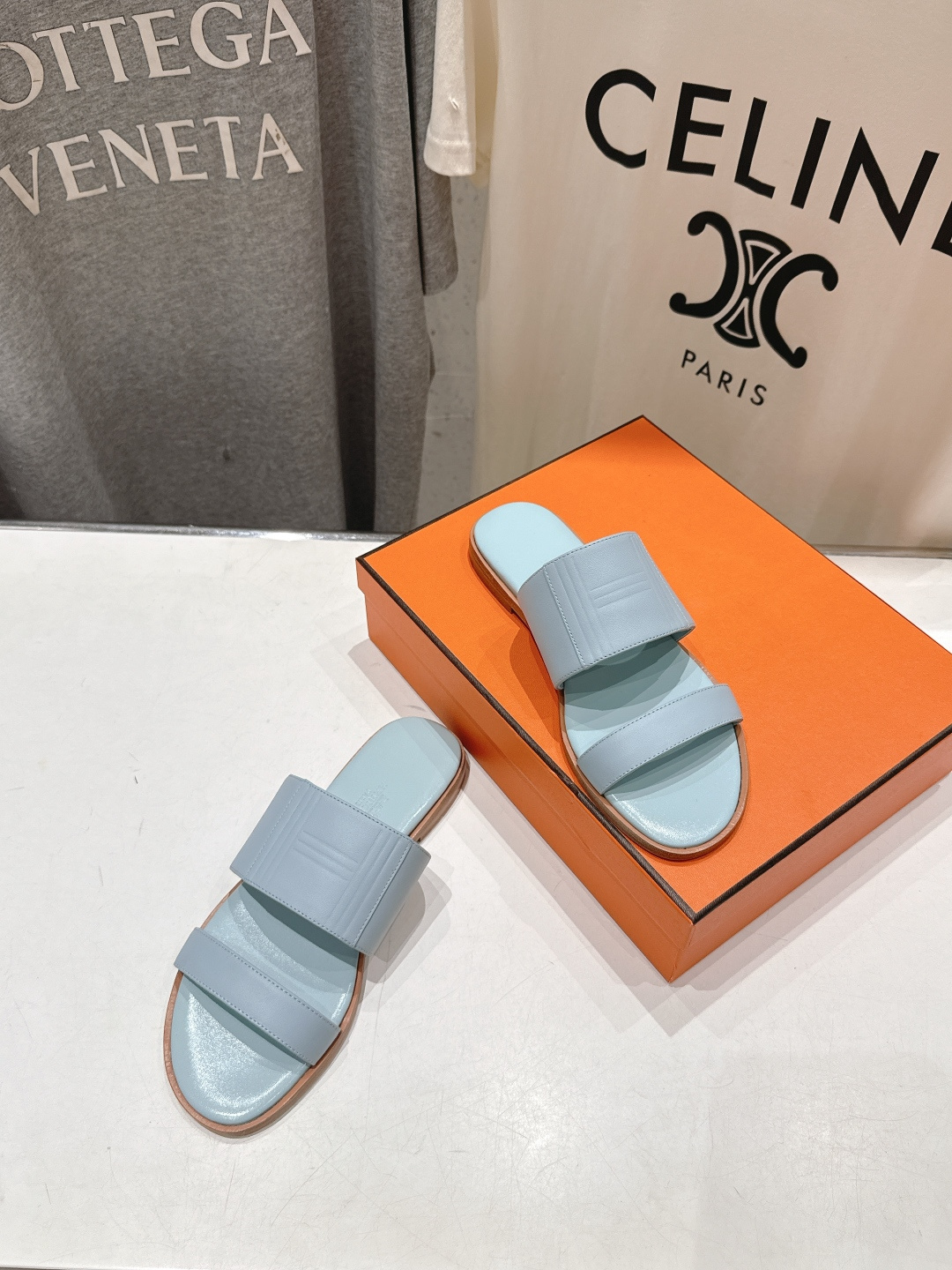 高版本出厂  Hermer...26ss new arrival～爱马仕H家新款拖鞋平底二舅拖鞋原版工艺