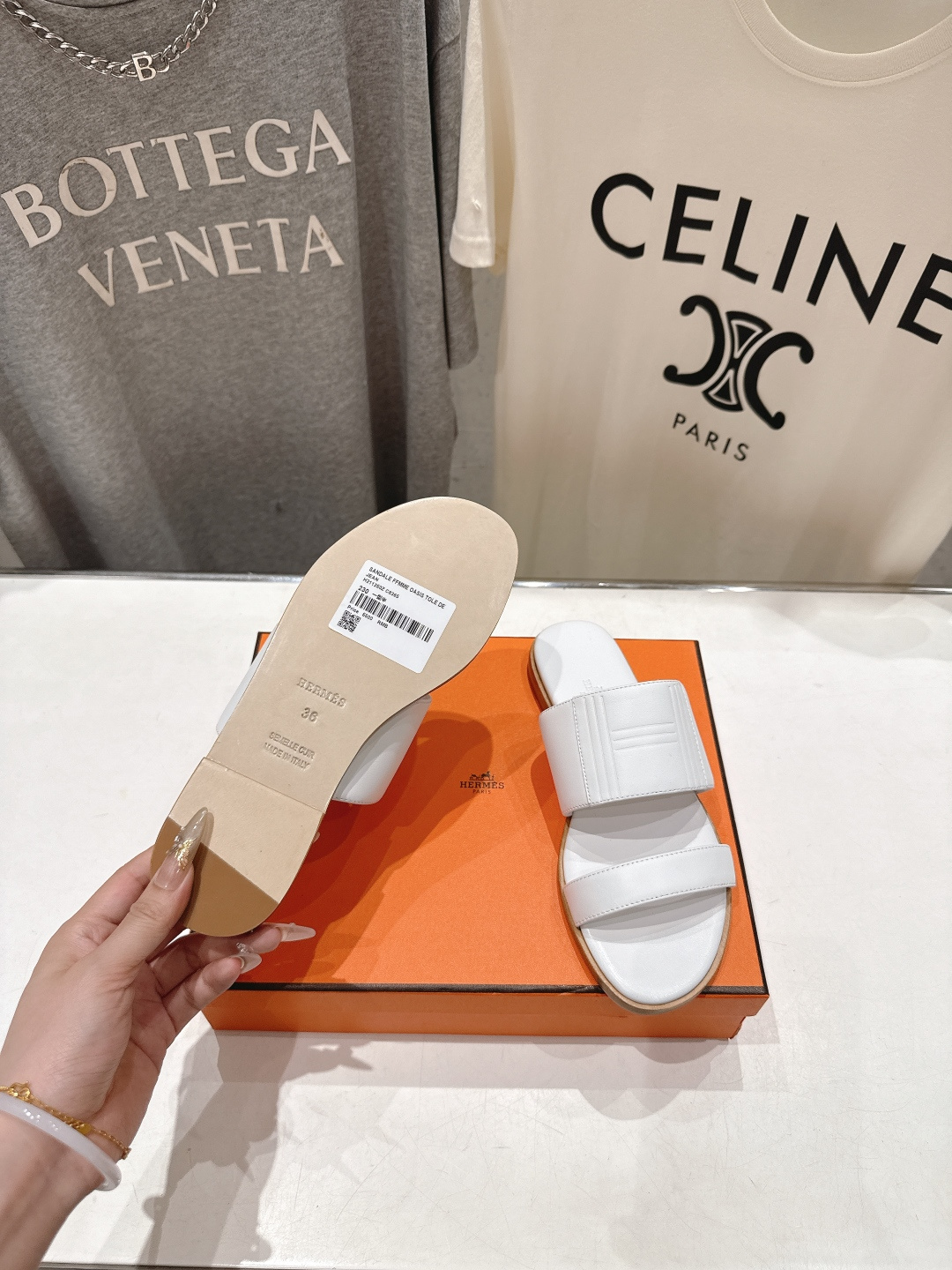 高版本出厂  Hermer...26ss new arrival～爱马仕H家新款拖鞋平底二舅拖鞋原版工艺