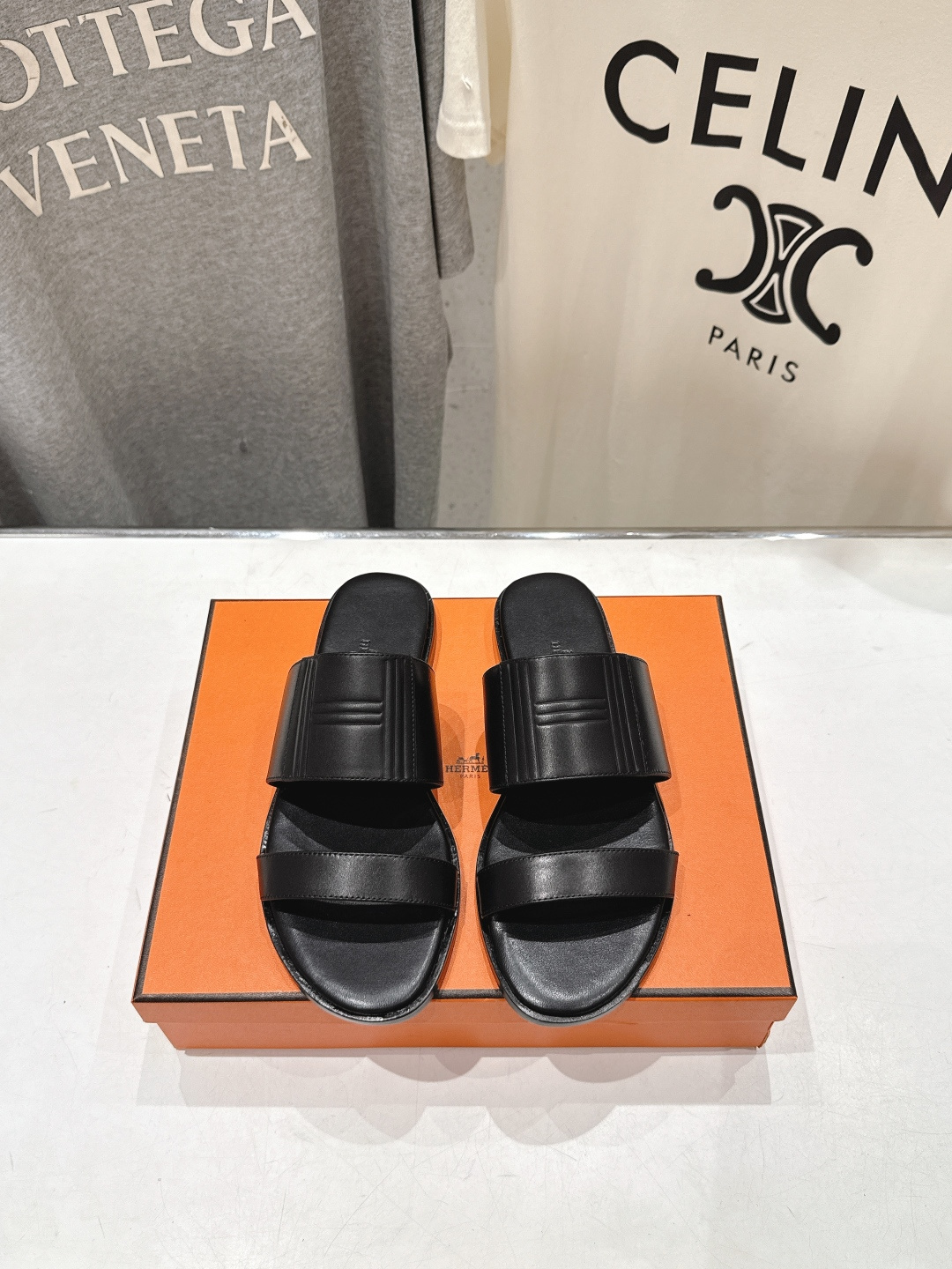 高版本出厂  Hermer...26ss new arrival～爱马仕H家新款拖鞋平底二舅拖鞋原版工艺
