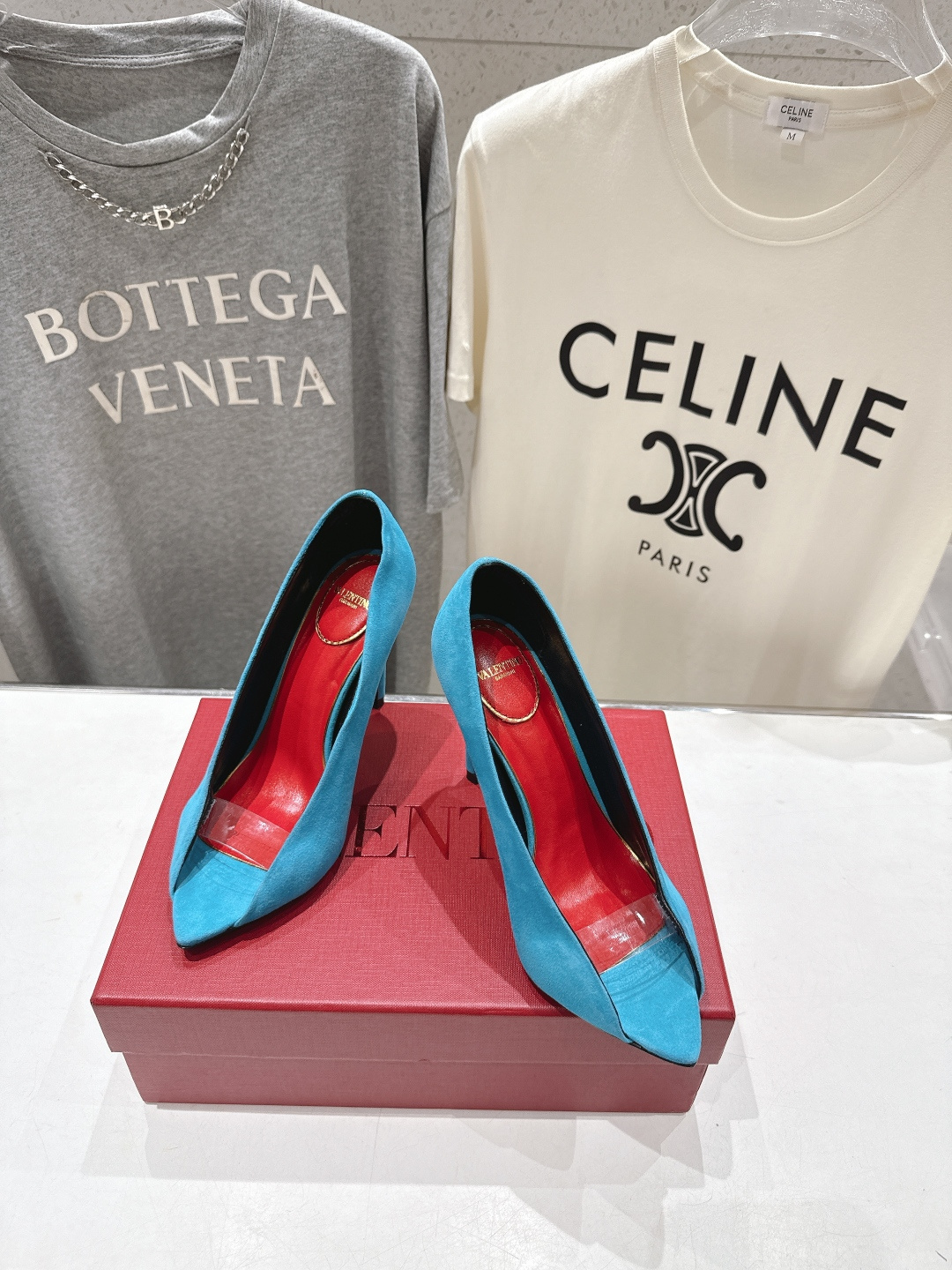 高版本出厂  ～New～顶级制作·Valentino*·华伦天奴〰️2026ss官方同步夏季走秀新款高跟