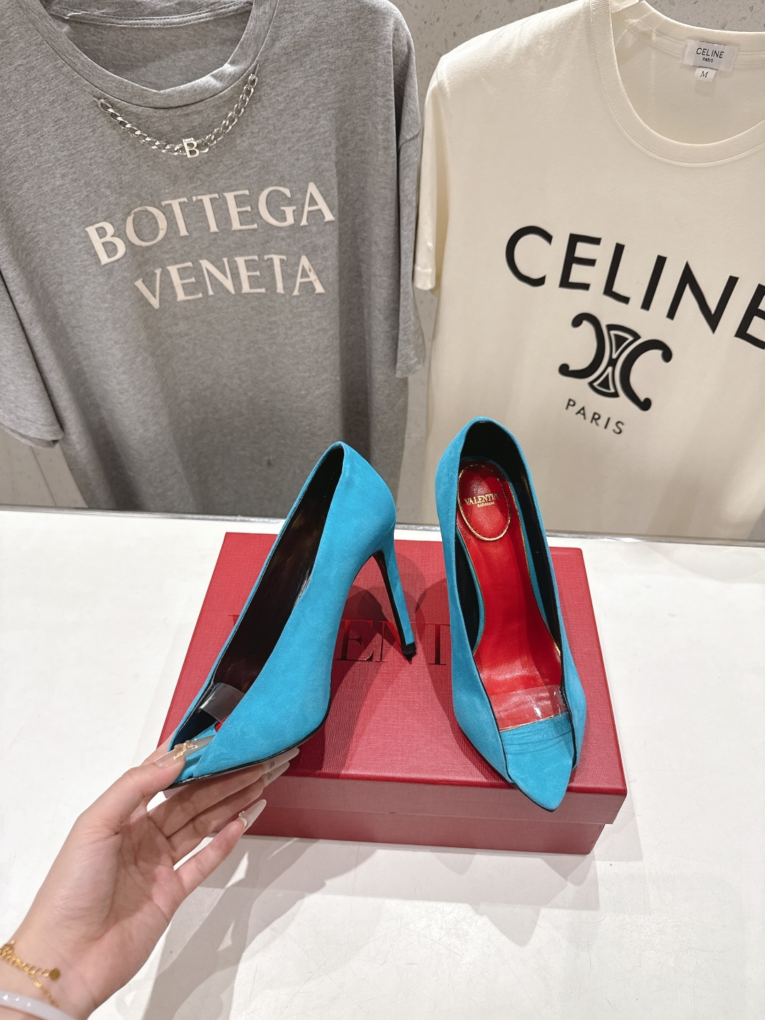 高版本出厂  ～New～顶级制作·Valentino*·华伦天奴〰️2026ss官方同步夏季走秀新款高跟