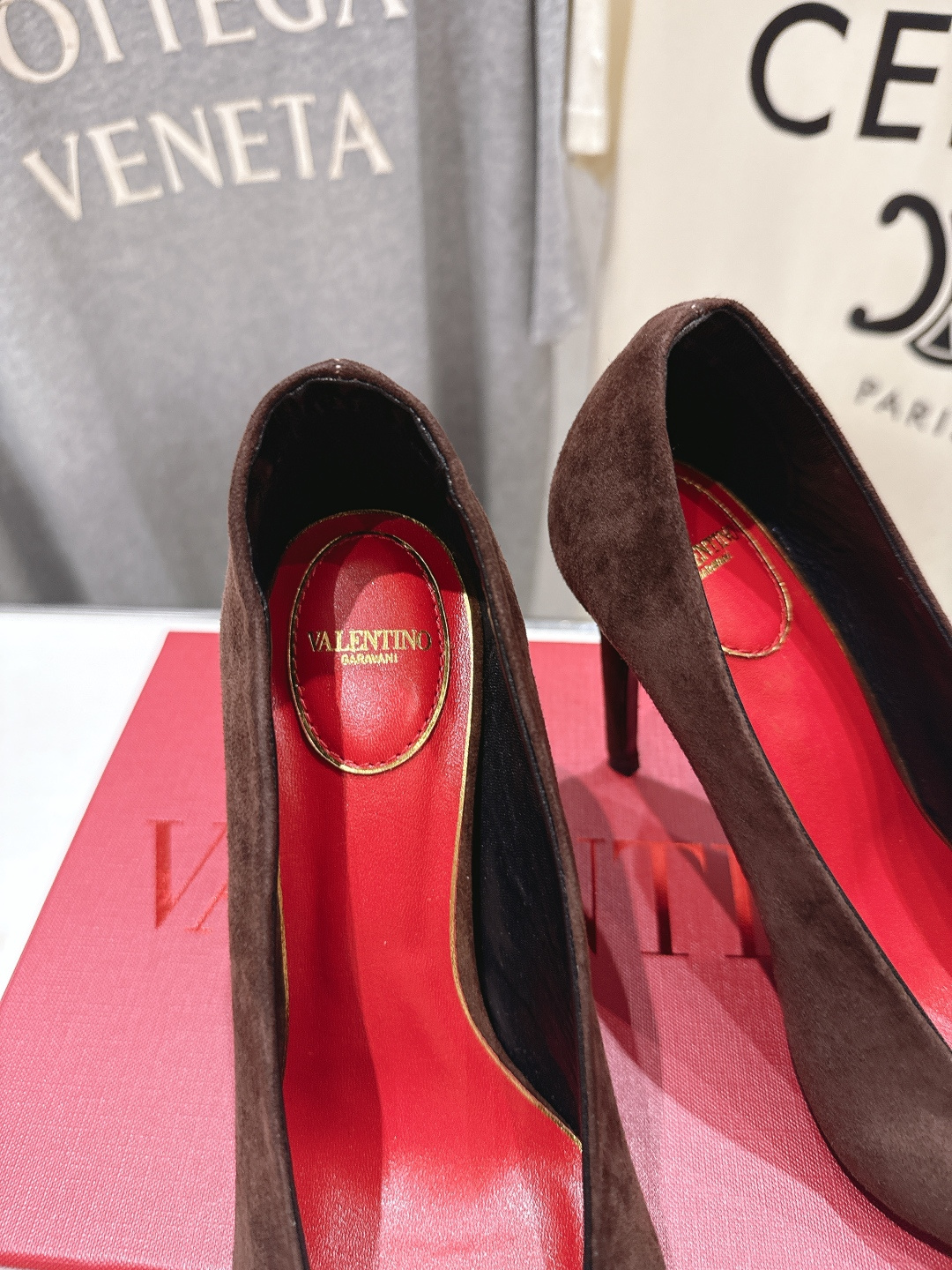 高版本出厂  ～New～顶级制作·Valentino*·华伦天奴〰️2026ss官方同步夏季走秀新款高跟