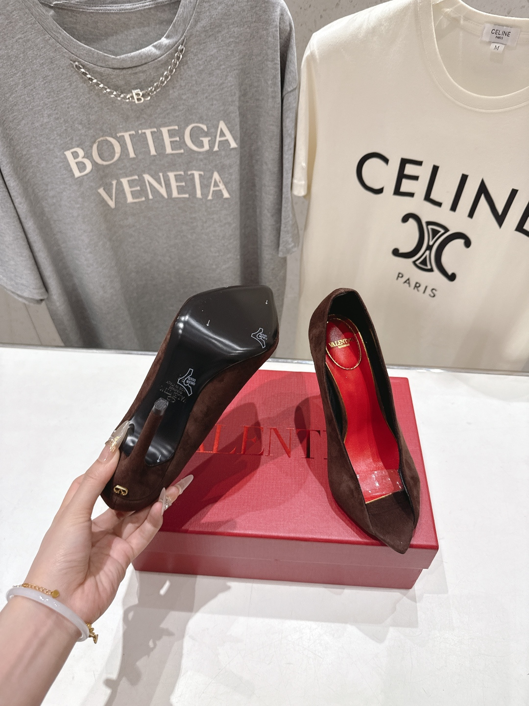 高版本出厂  ～New～顶级制作·Valentino*·华伦天奴〰️2026ss官方同步夏季走秀新款高跟