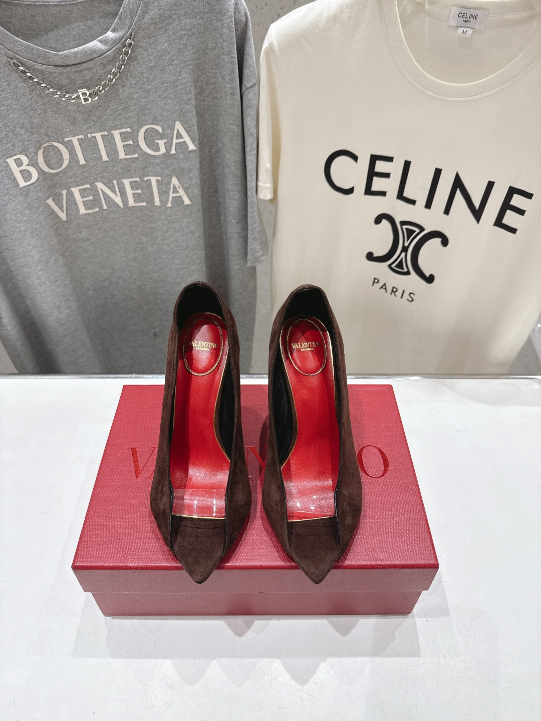 高版本出厂  ～New～顶级制作·Valentino*·华伦天奴〰️2026ss官方同步夏季走秀新款高跟