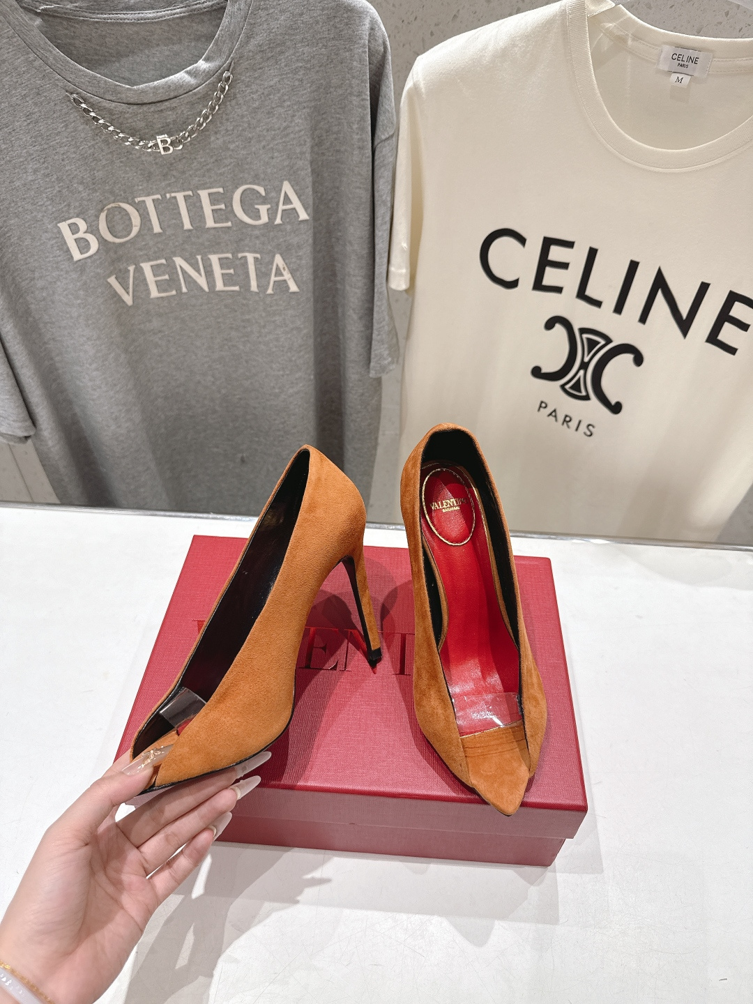 高版本出厂  ～New～顶级制作·Valentino*·华伦天奴〰️2026ss官方同步夏季走秀新款高跟