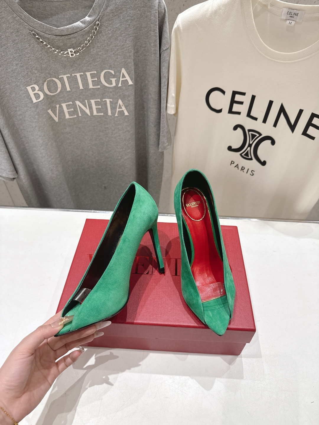 高版本出厂  ～New～顶级制作·Valentino*·华伦天奴〰️2026ss官方同步夏季走秀新款高跟
