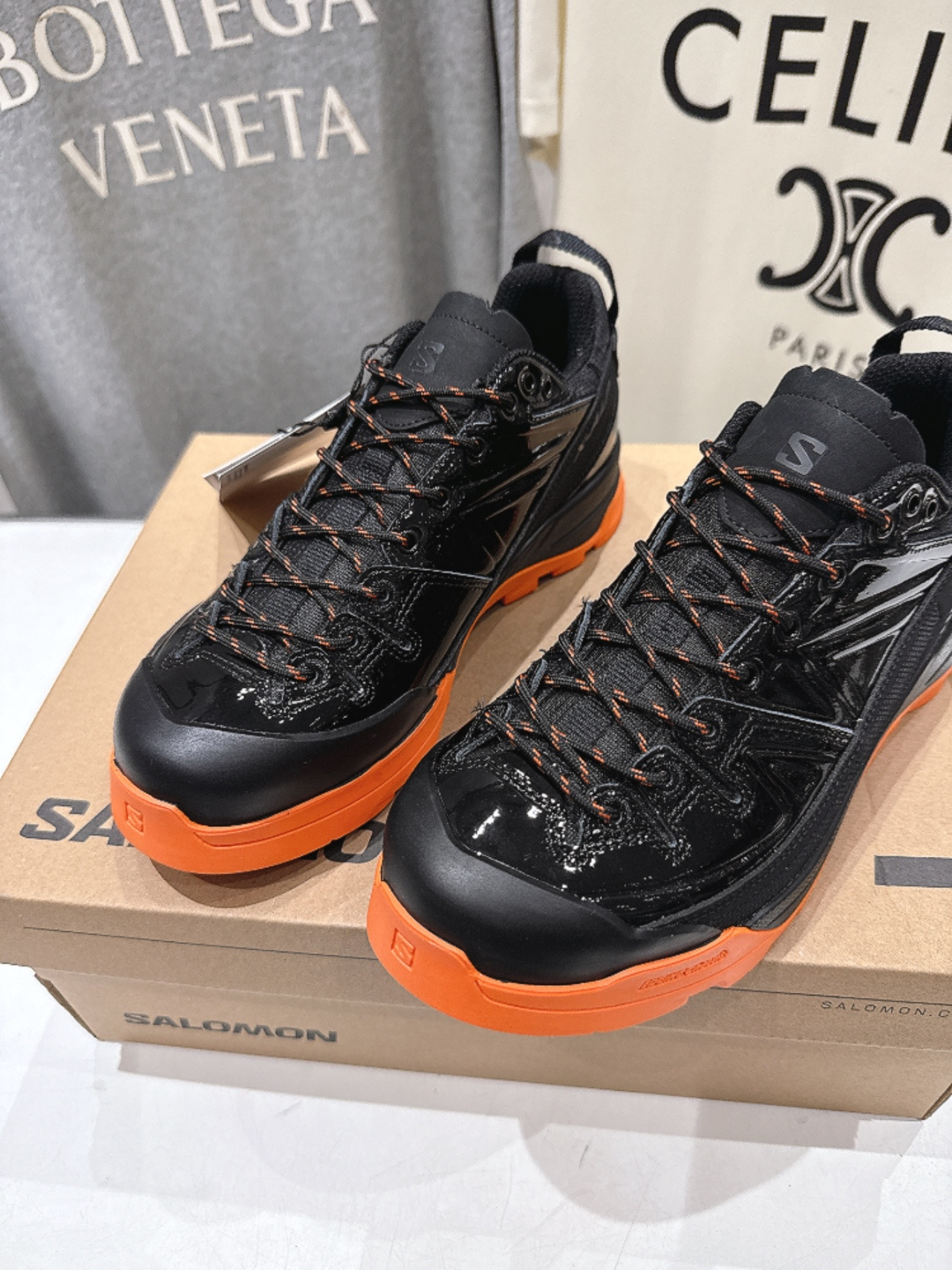 高版本出厂  情侣款 Salomon萨洛蒙F055 2026ss最新款休闲运动鞋厚底登山德比鞋跑步鞋～男