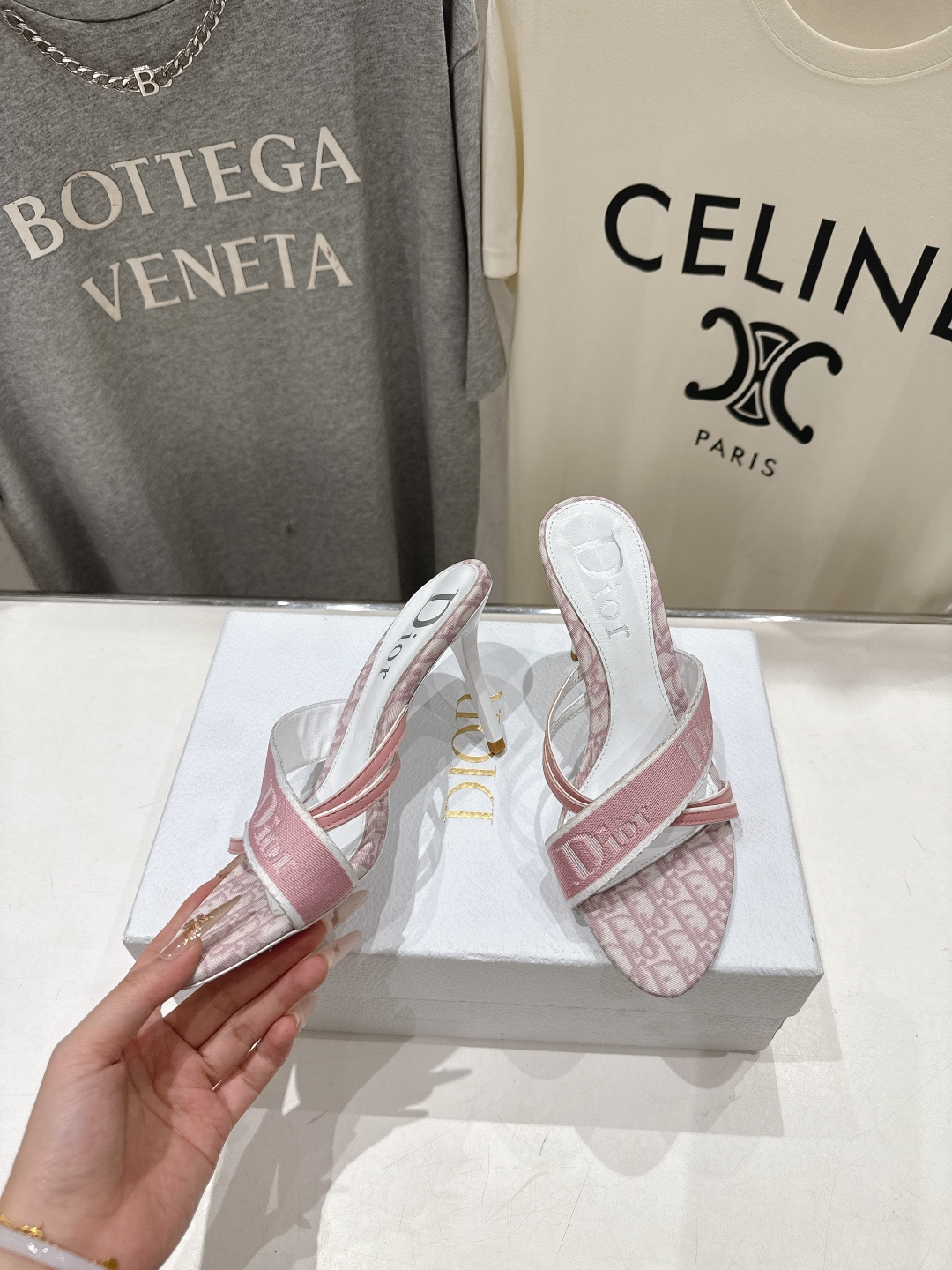 高版本出厂 Dior*迪奥F031D家2026ss夏季新款高跟拖鞋♕♕公主范十足，颜色非常抬肤色，迷人的