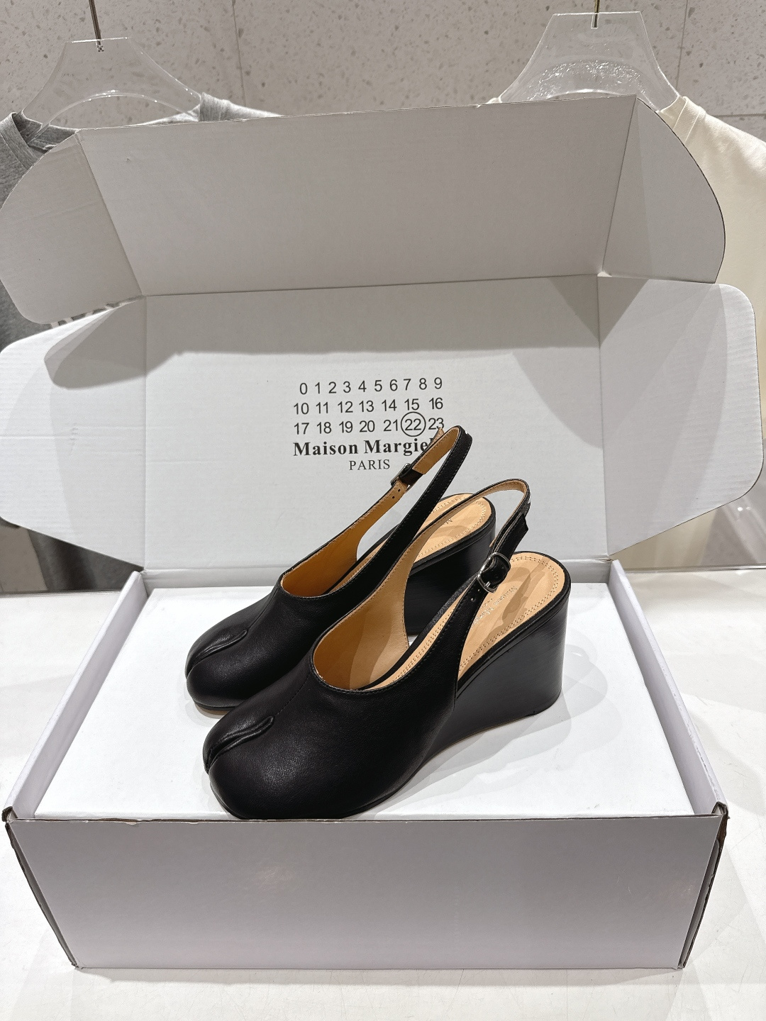 高版本出厂 【Maison Margiela】MM6马吉拉2026ss新品夏季高跟分趾凉鞋～夏季百搭款舒