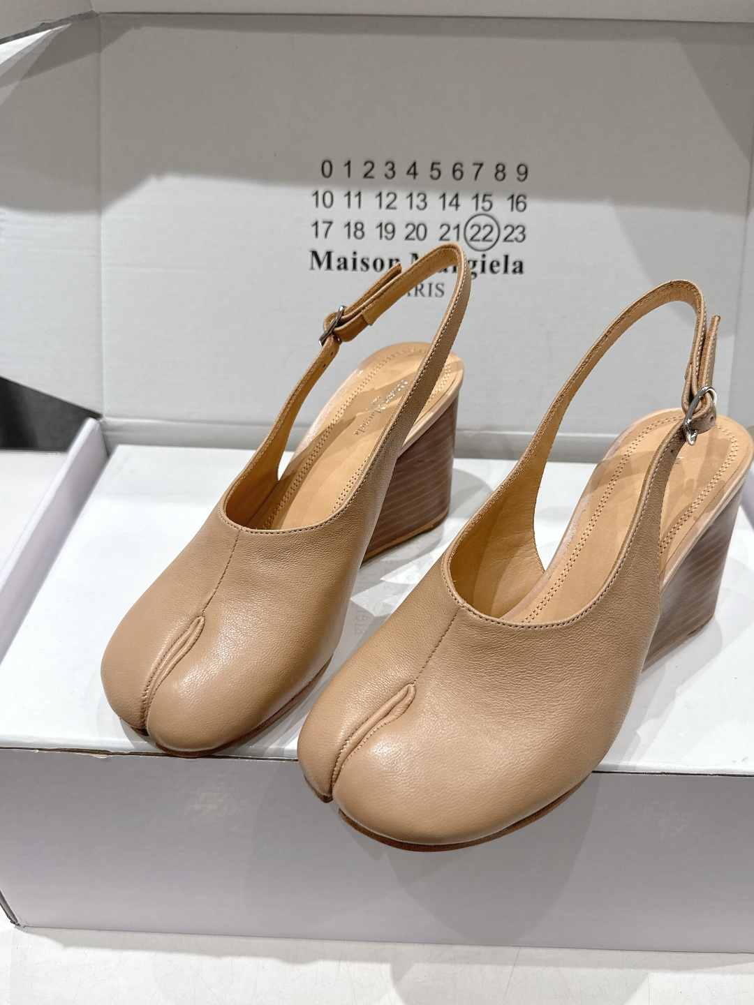 高版本出厂 【Maison Margiela】MM6马吉拉2026ss新品夏季高跟分趾凉鞋～夏季百搭款舒