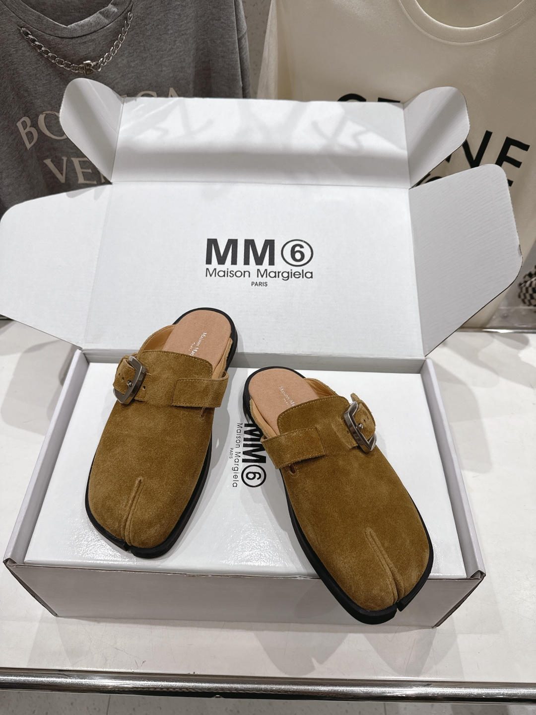 高版本出厂  Maison Margiela 马吉拉MM6新款平底分趾勃肯半包拖鞋2026独家新品首发 