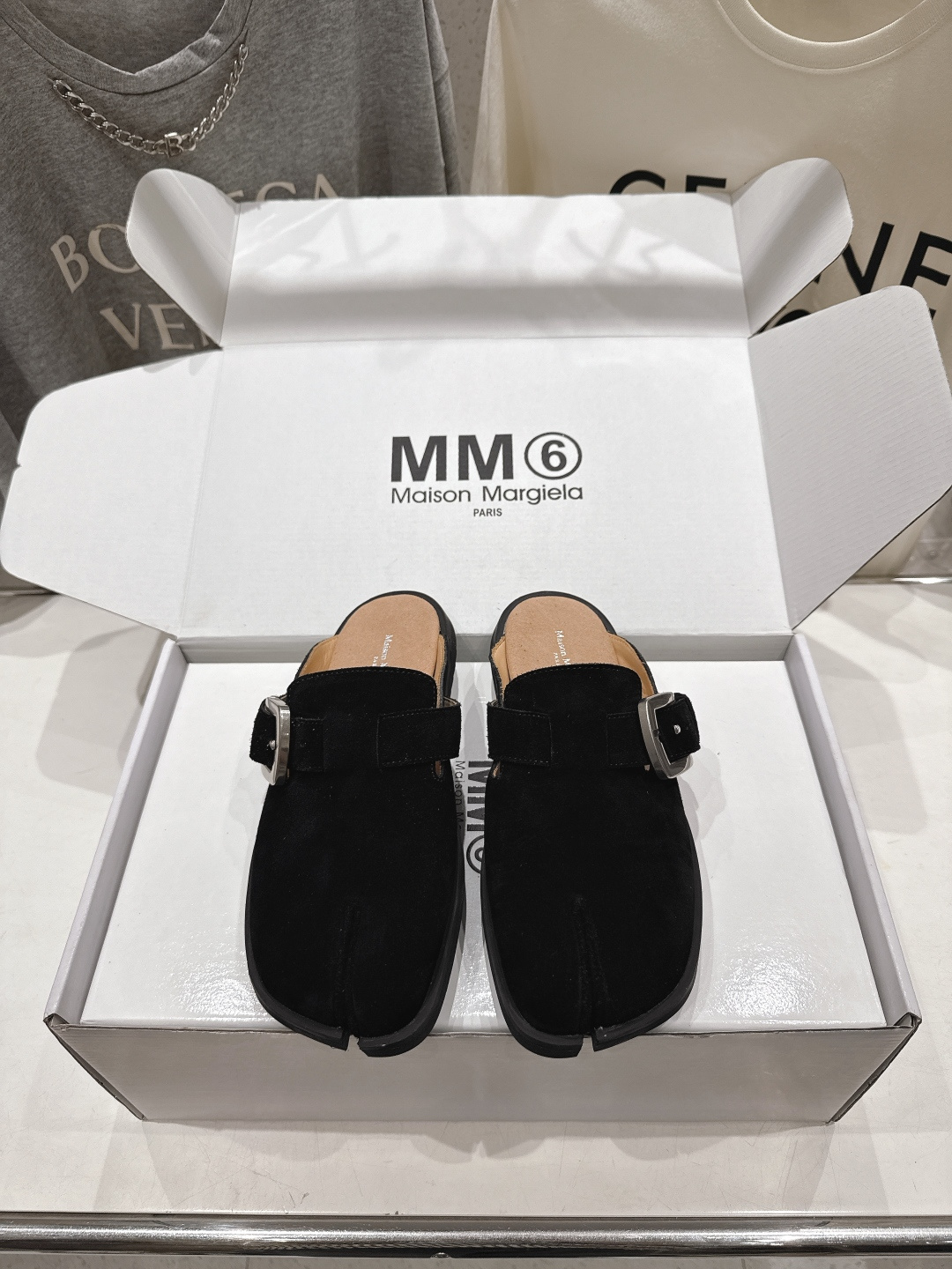 高版本出厂  Maison Margiela 马吉拉MM6新款平底分趾勃肯半包拖鞋2026独家新品首发 
