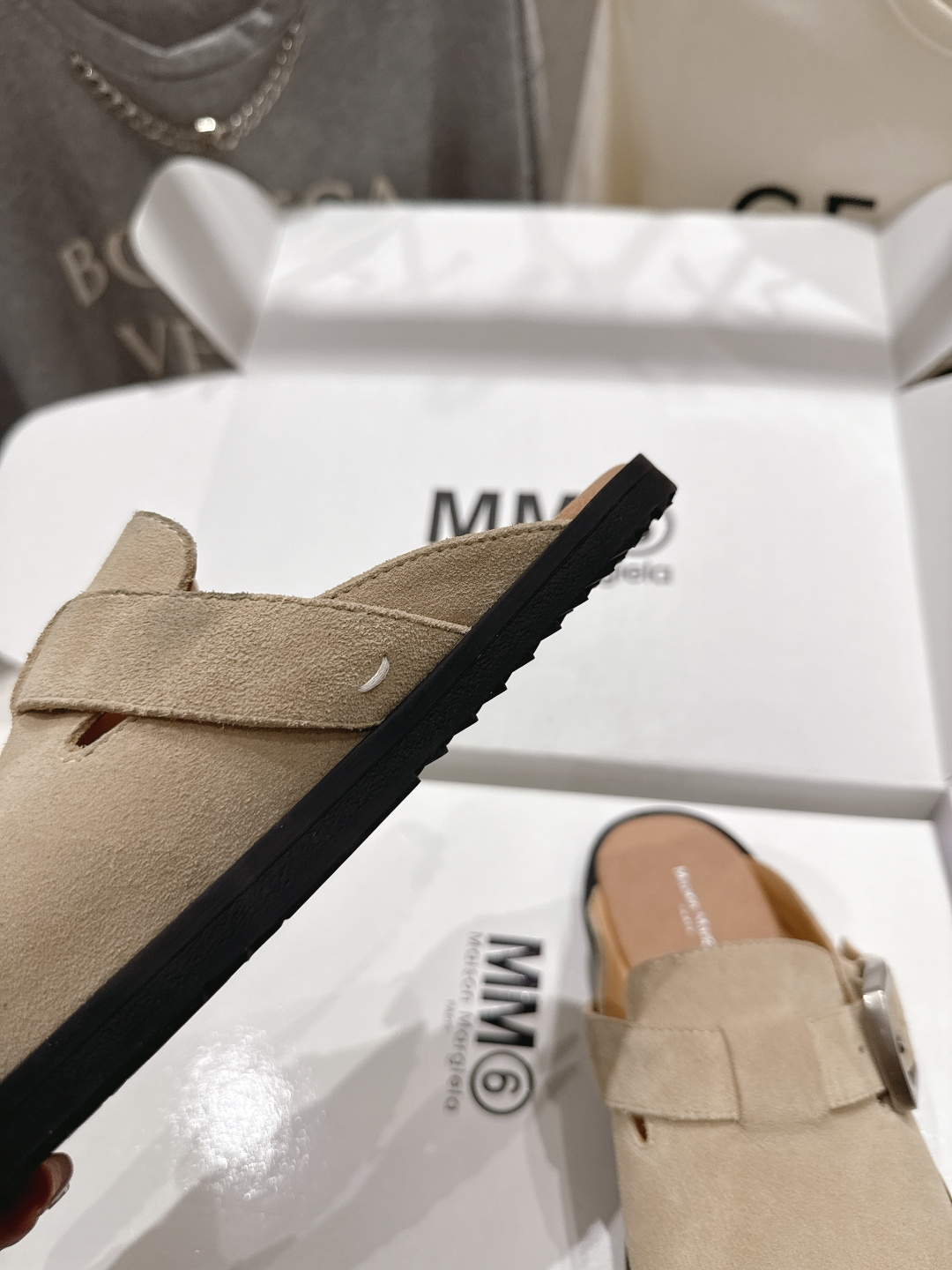 高版本出厂  Maison Margiela 马吉拉MM6新款平底分趾勃肯半包拖鞋2026独家新品首发 
