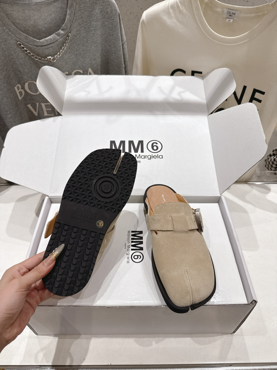 高版本出厂  Maison Margiela 马吉拉MM6新款平底分趾勃肯半包拖鞋2026独家新品首发 