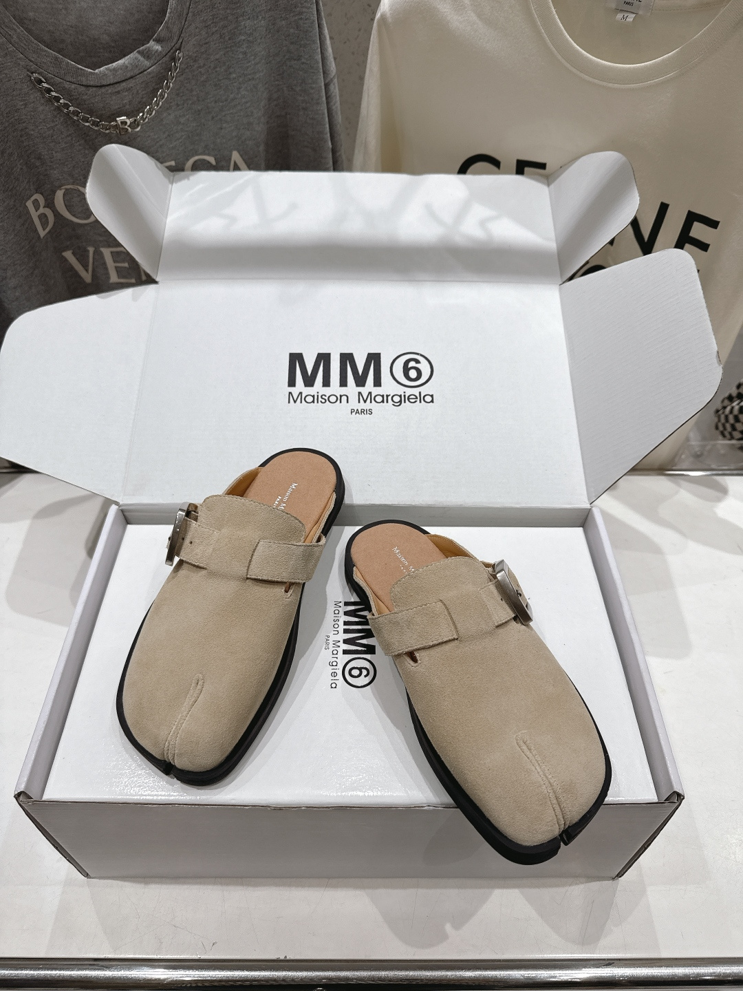 高版本出厂  Maison Margiela 马吉拉MM6新款平底分趾勃肯半包拖鞋2026独家新品首发 