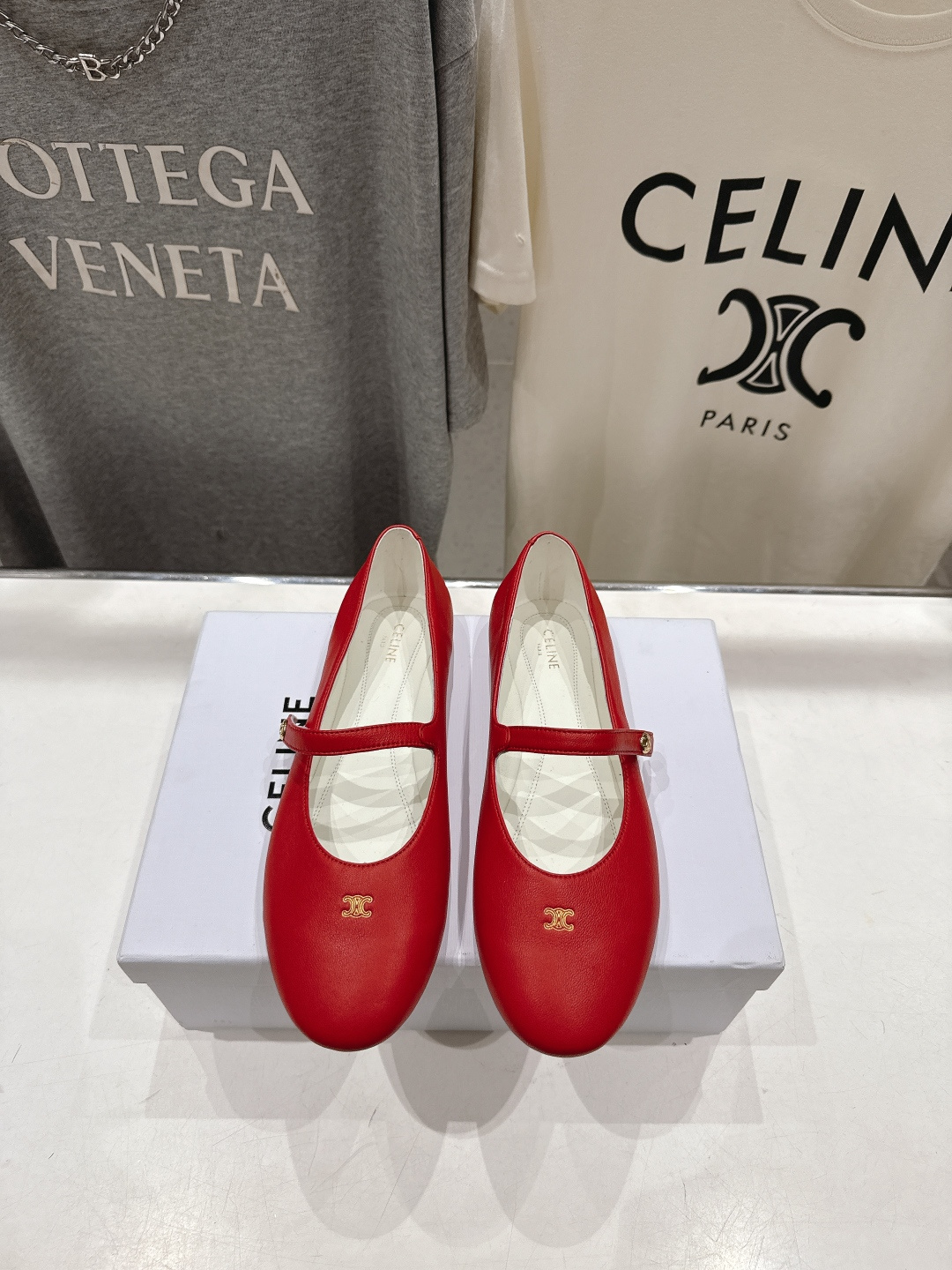 高版本出厂  CELINE*赛琳F035 2026ss思琳新款玛丽珍平底鞋乐福鞋单鞋网红爆款来袭！各大网