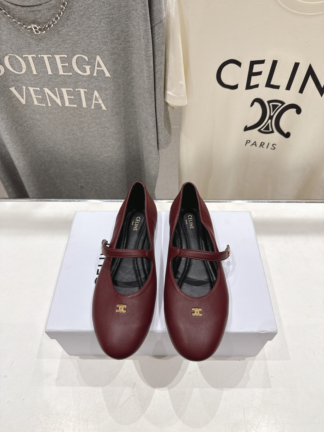 高版本出厂  CELINE*赛琳F035 2026ss思琳新款玛丽珍平底鞋乐福鞋单鞋网红爆款来袭！各大网
