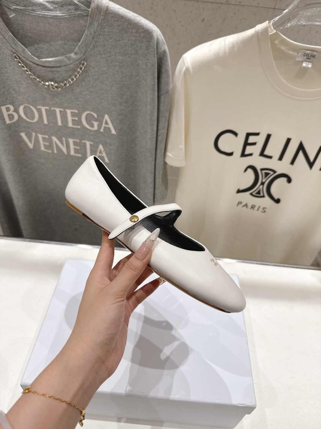 高版本出厂  CELINE*赛琳F035 2026ss思琳新款玛丽珍平底鞋乐福鞋单鞋网红爆款来袭！各大网