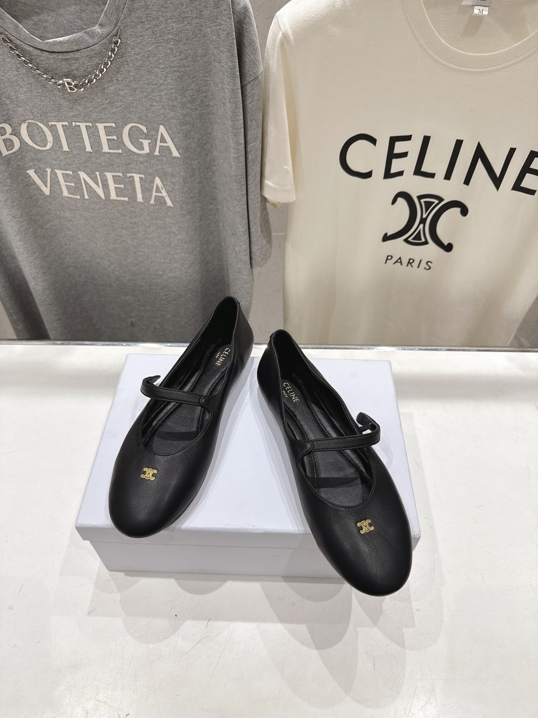 高版本出厂  CELINE*赛琳F035 2026ss思琳新款玛丽珍平底鞋乐福鞋单鞋网红爆款来袭！各大网
