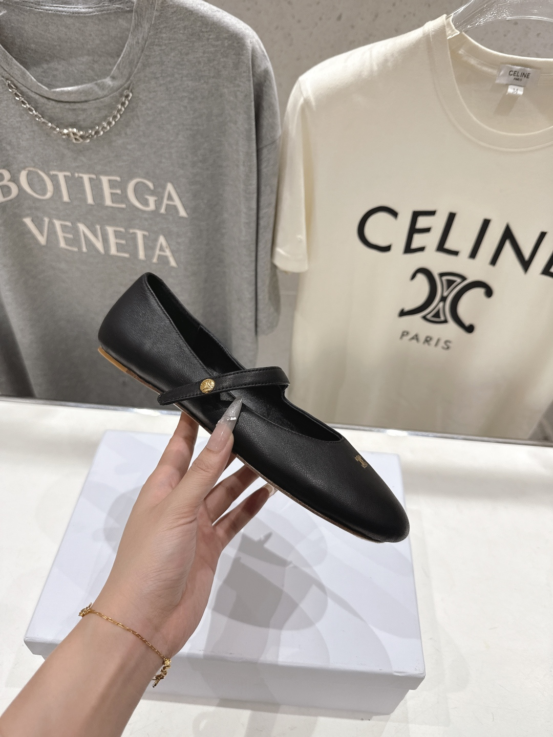 高版本出厂  CELINE*赛琳F035 2026ss思琳新款玛丽珍平底鞋乐福鞋单鞋网红爆款来袭！各大网