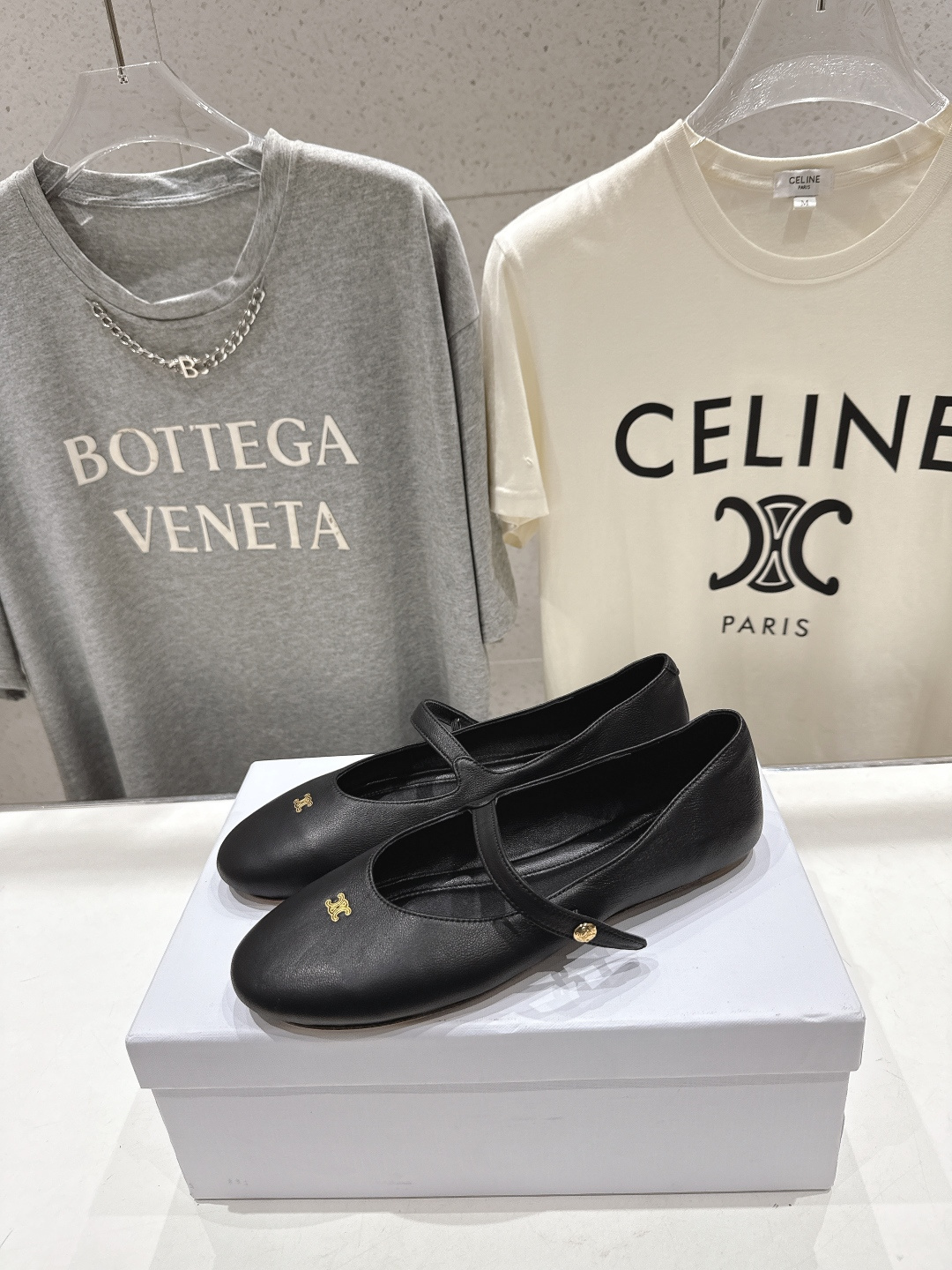 高版本出厂  CELINE*赛琳F035 2026ss思琳新款玛丽珍平底鞋乐福鞋单鞋网红爆款来袭！各大网