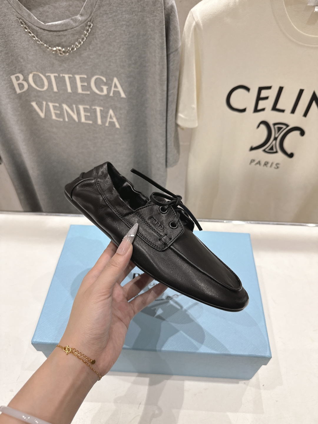 高版本出厂  Prada 普拉达F048 26ss/专柜新款仙女风平底一脚蹬单鞋玛丽珍乐福鞋～各路博主纷