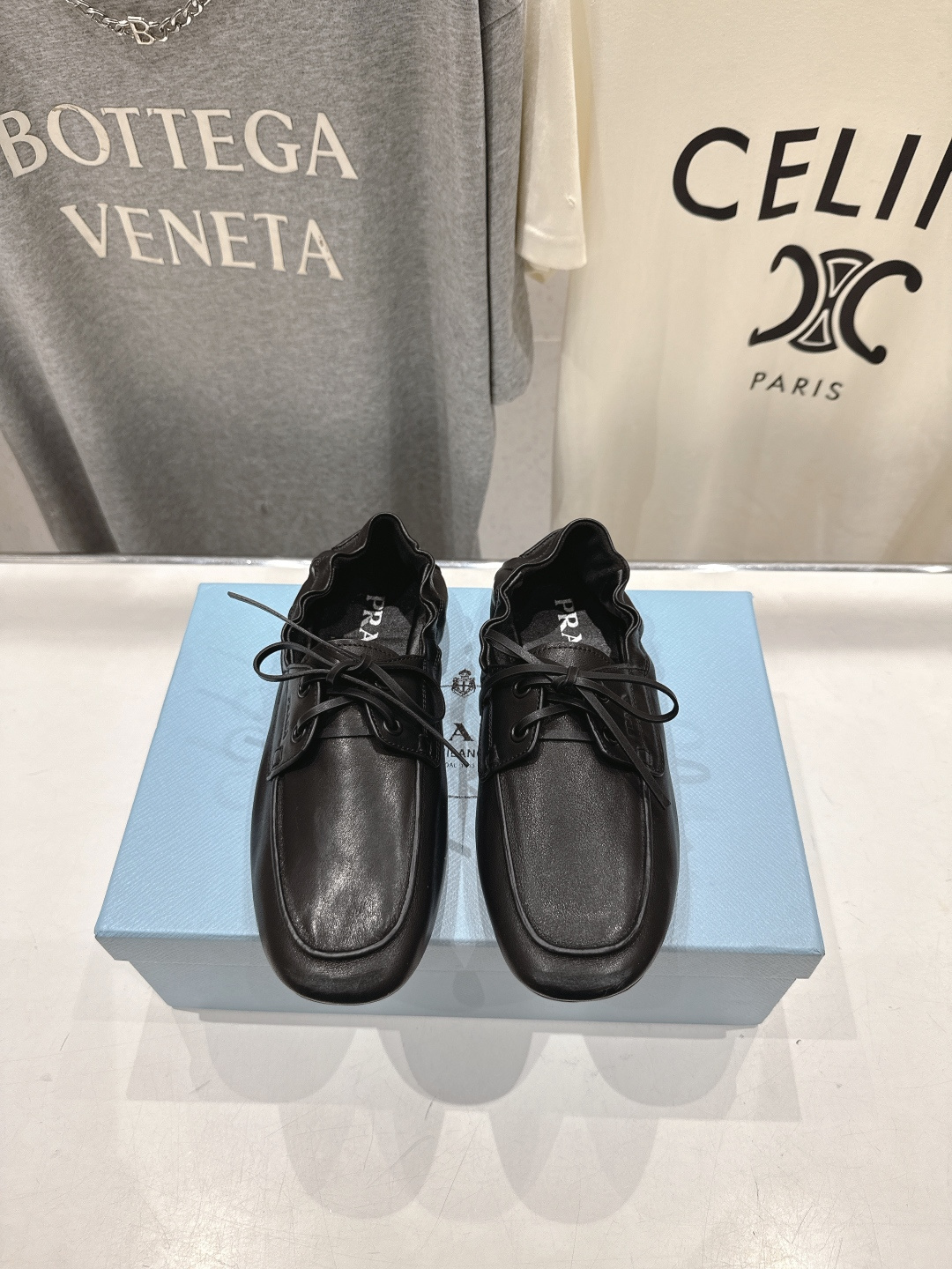 高版本出厂  Prada 普拉达F048 26ss/专柜新款仙女风平底一脚蹬单鞋玛丽珍乐福鞋～各路博主纷