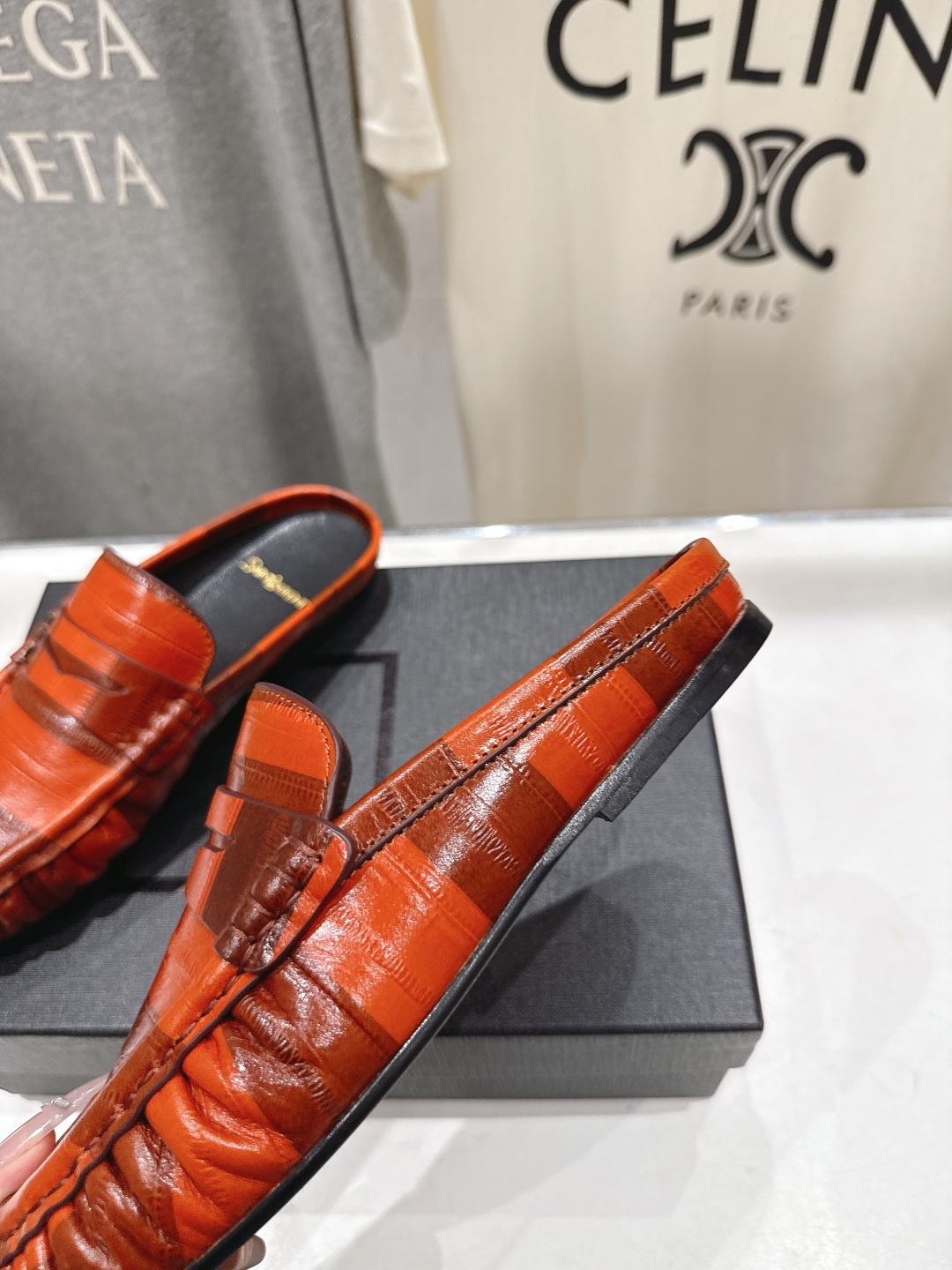 高版本出厂 半托   SAINT LAURENT/圣罗兰YSL 26ss爆款平底玛丽珍一脚蹬乐福鞋半包拖