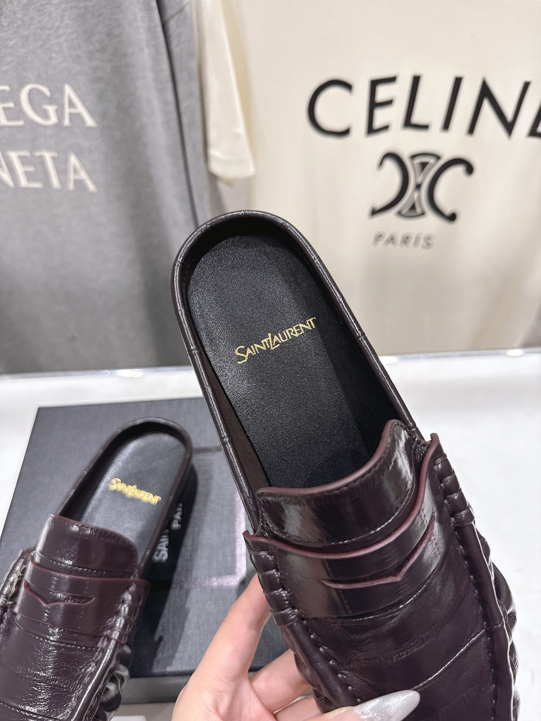 高版本出厂 半托   SAINT LAURENT/圣罗兰YSL 26ss爆款平底玛丽珍一脚蹬乐福鞋半包拖