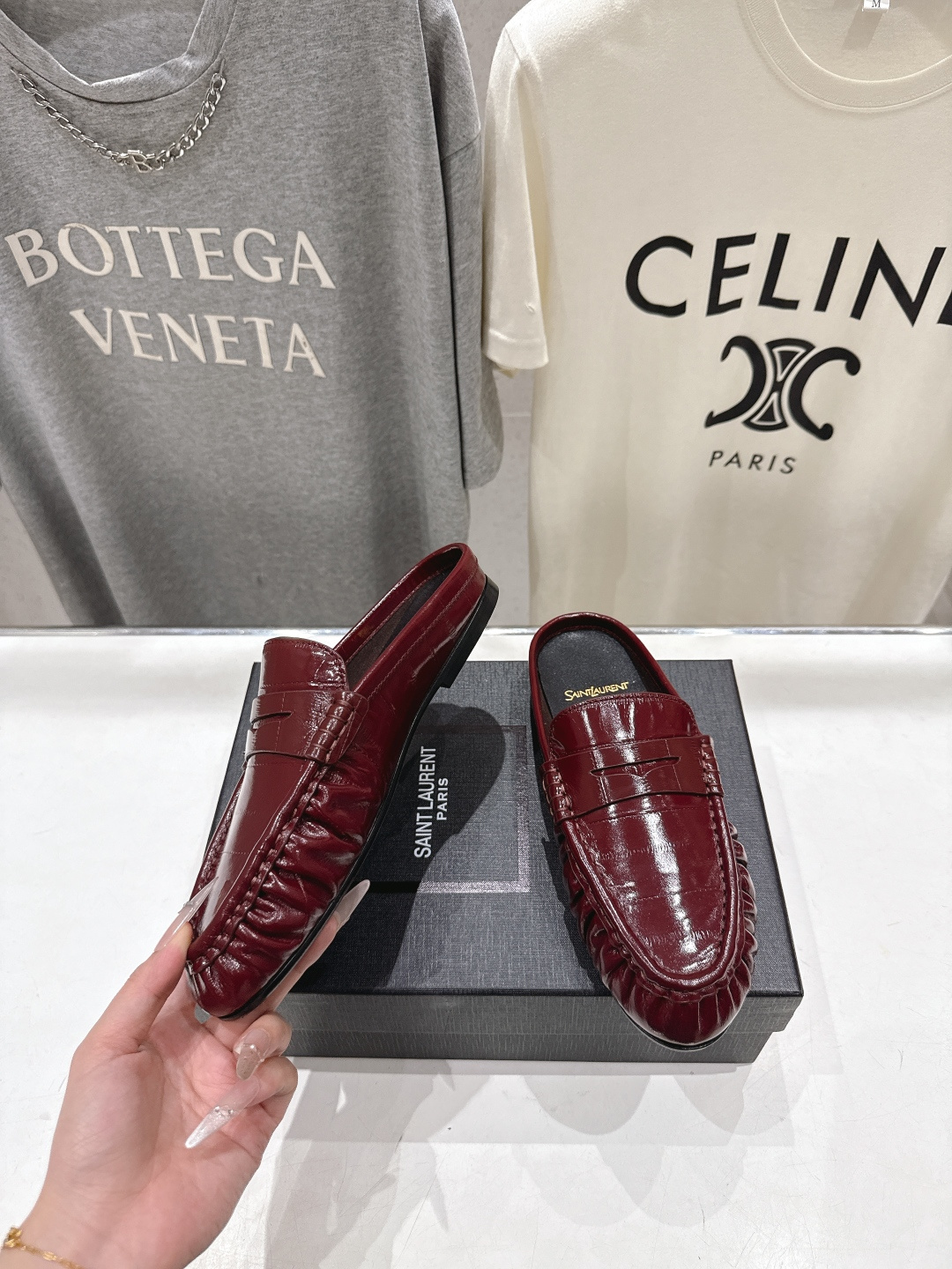 高版本出厂 半托   SAINT LAURENT/圣罗兰YSL 26ss爆款平底玛丽珍一脚蹬乐福鞋半包拖