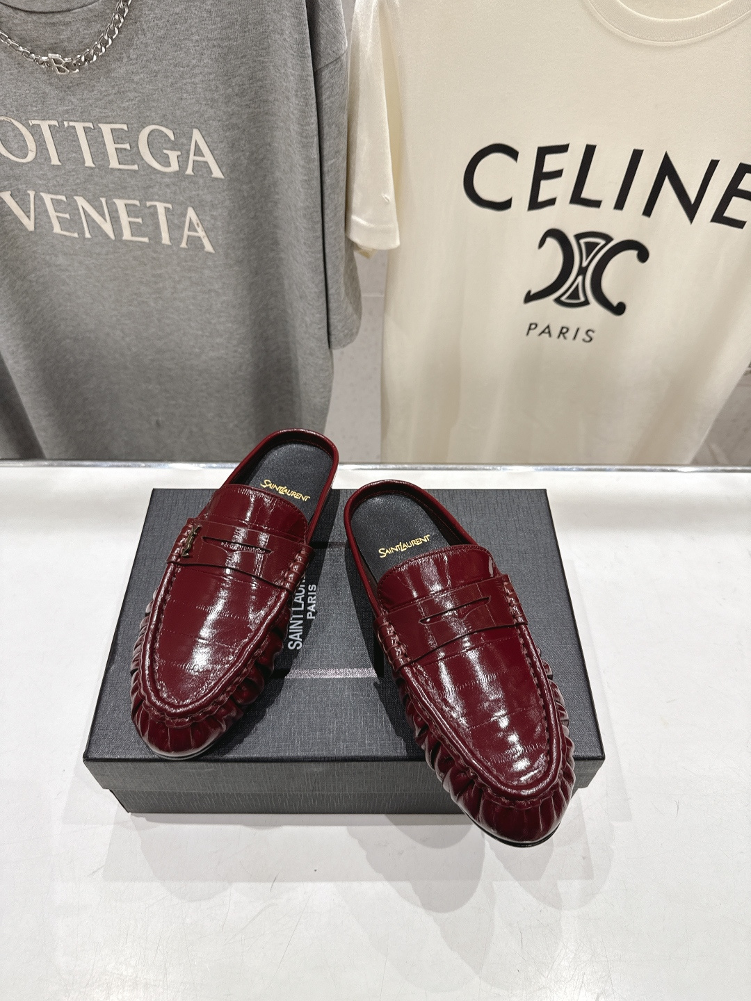 高版本出厂 半托   SAINT LAURENT/圣罗兰YSL 26ss爆款平底玛丽珍一脚蹬乐福鞋半包拖