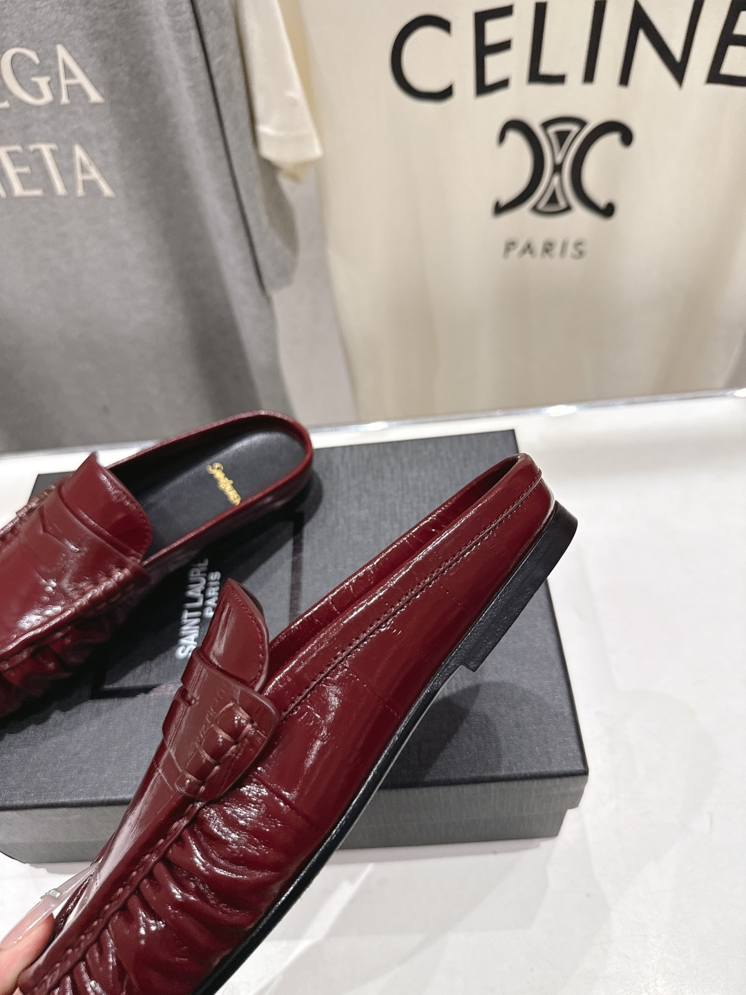 高版本出厂 半托   SAINT LAURENT/圣罗兰YSL 26ss爆款平底玛丽珍一脚蹬乐福鞋半包拖