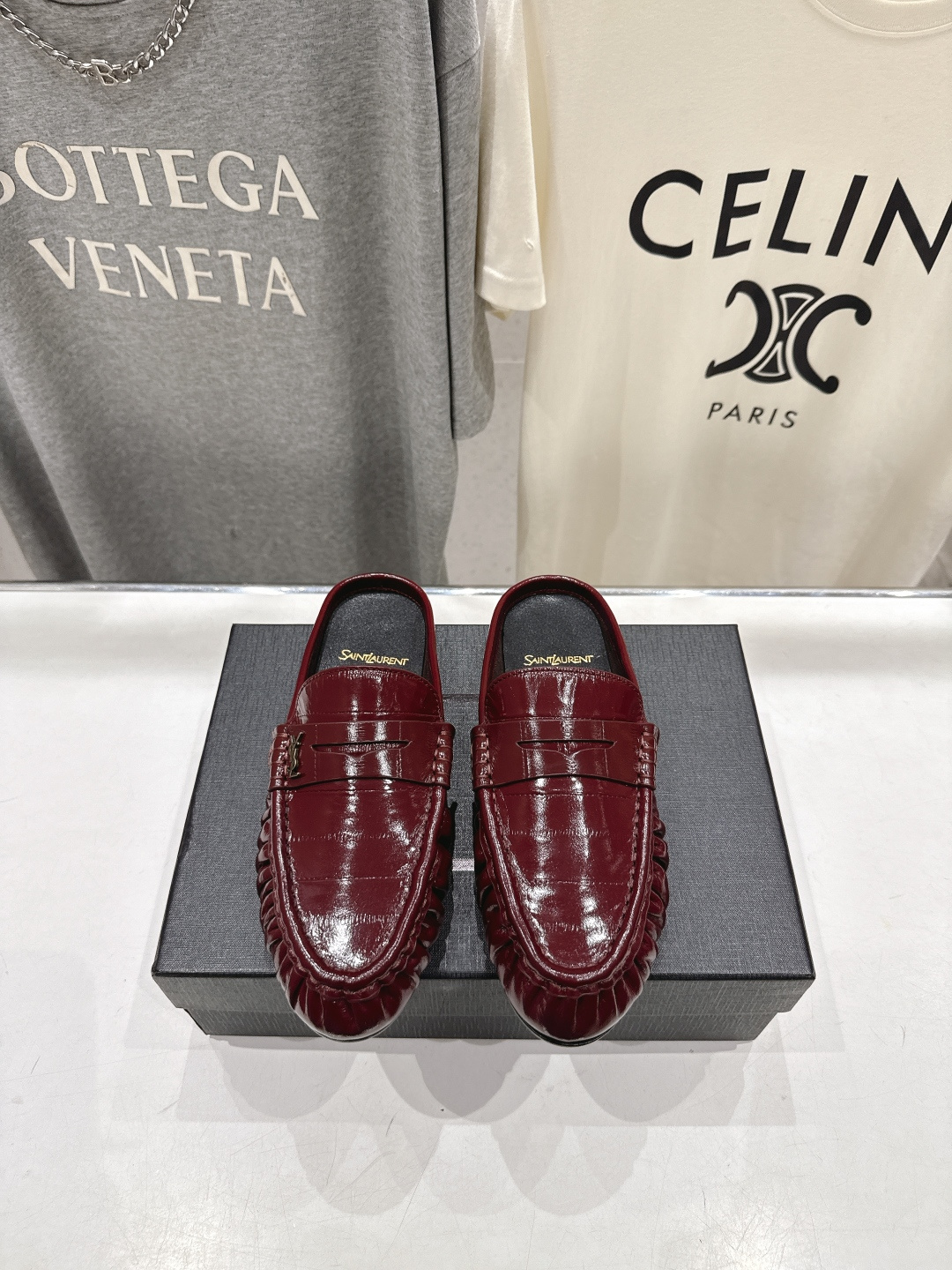 高版本出厂 半托   SAINT LAURENT/圣罗兰YSL 26ss爆款平底玛丽珍一脚蹬乐福鞋半包拖