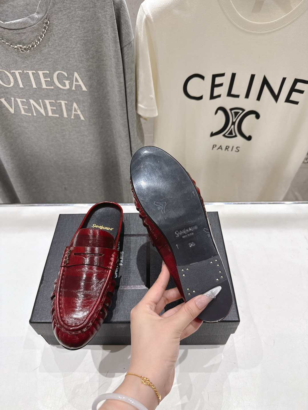 高版本出厂 半托   SAINT LAURENT/圣罗兰YSL 26ss爆款平底玛丽珍一脚蹬乐福鞋半包拖