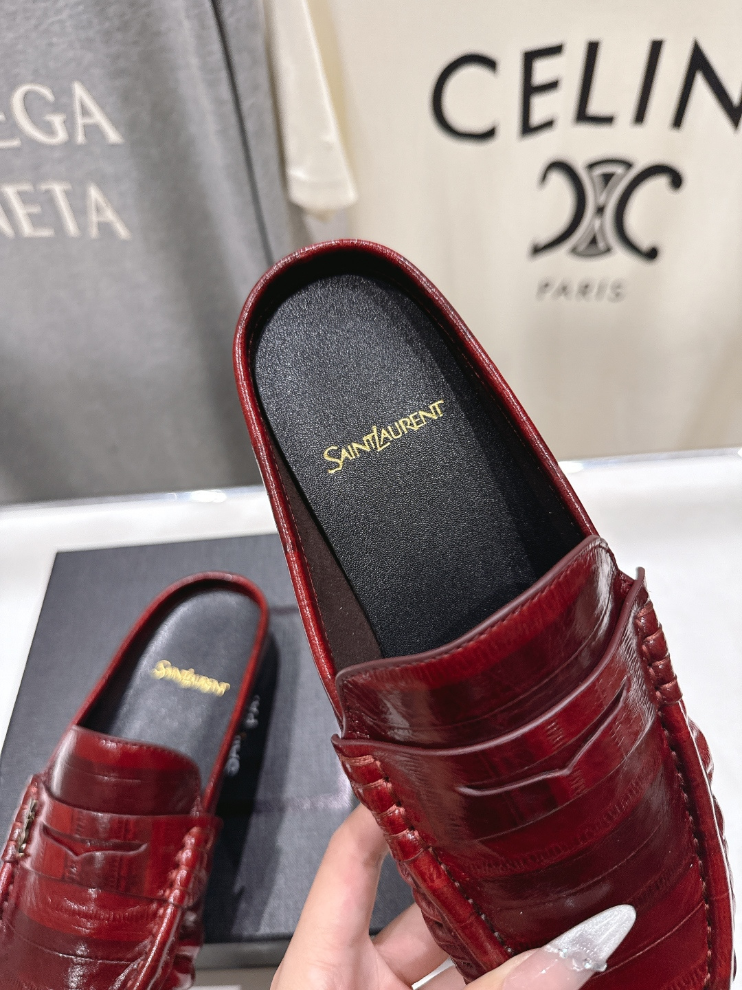 高版本出厂 半托   SAINT LAURENT/圣罗兰YSL 26ss爆款平底玛丽珍一脚蹬乐福鞋半包拖