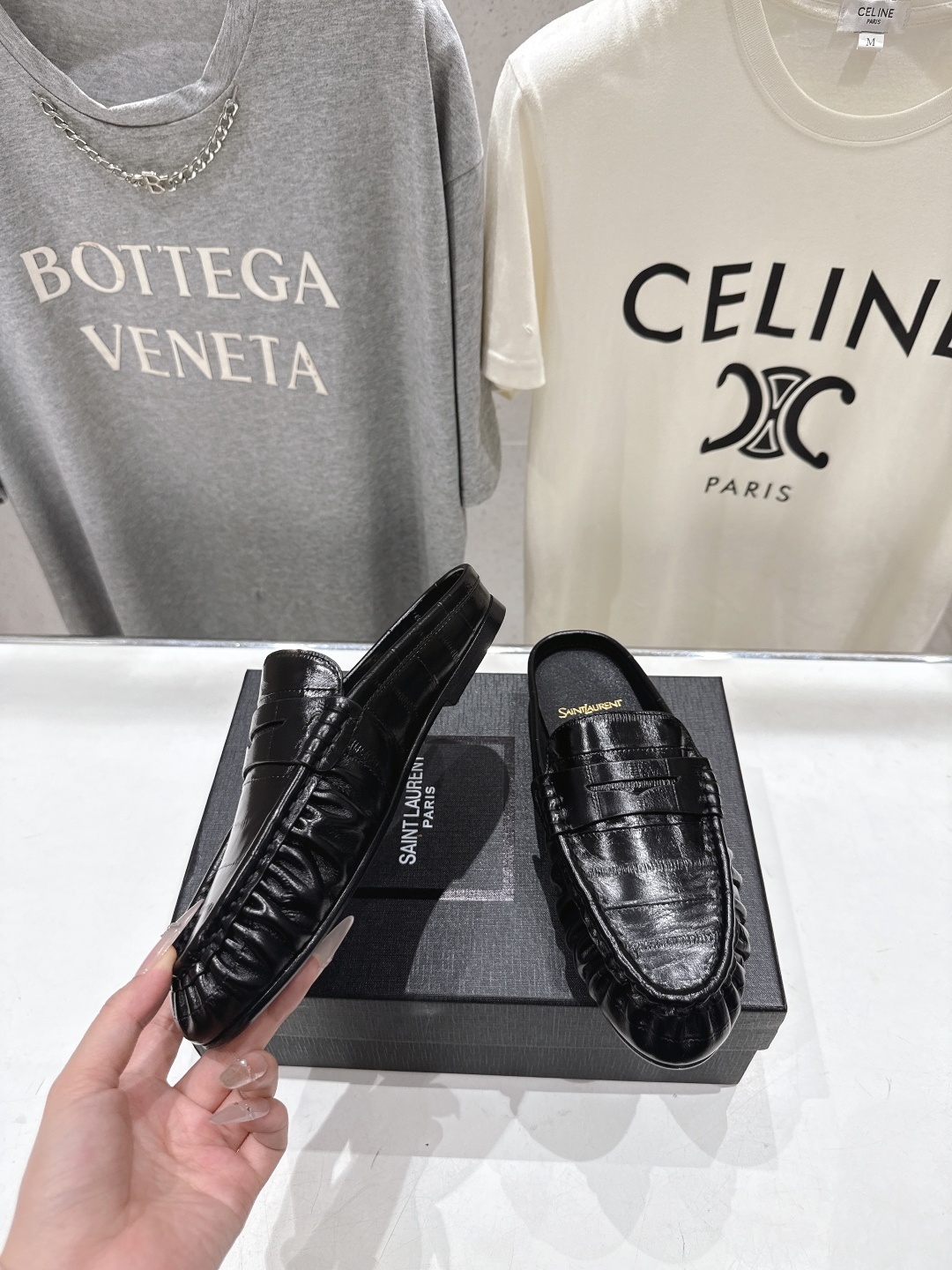 高版本出厂 半托   SAINT LAURENT/圣罗兰YSL 26ss爆款平底玛丽珍一脚蹬乐福鞋半包拖