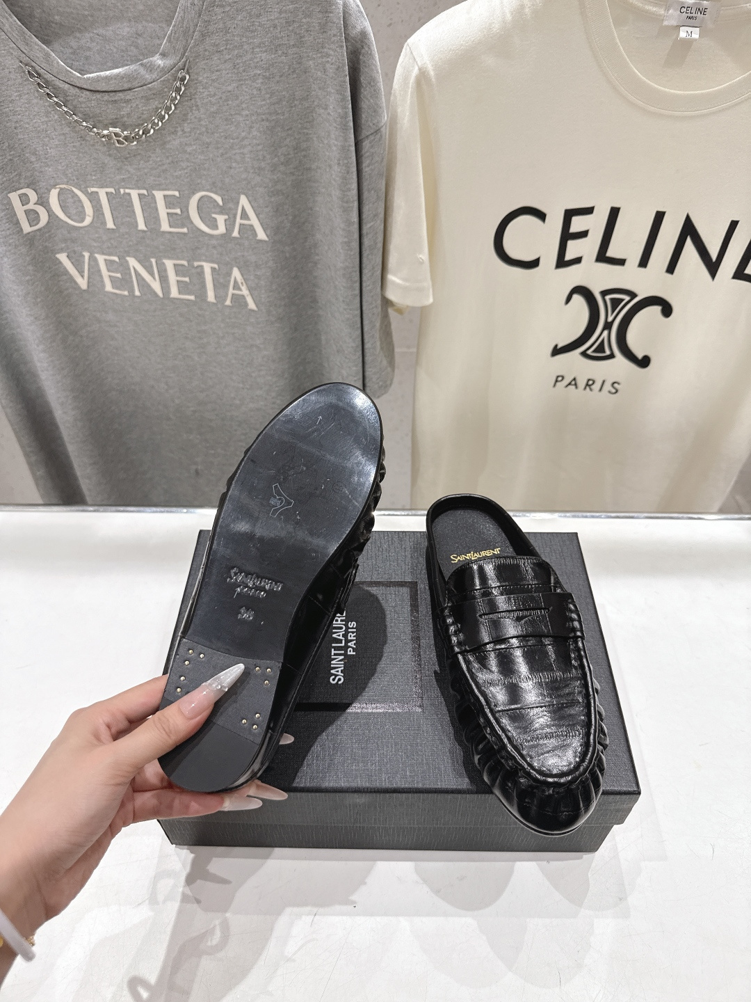 高版本出厂 半托   SAINT LAURENT/圣罗兰YSL 26ss爆款平底玛丽珍一脚蹬乐福鞋半包拖