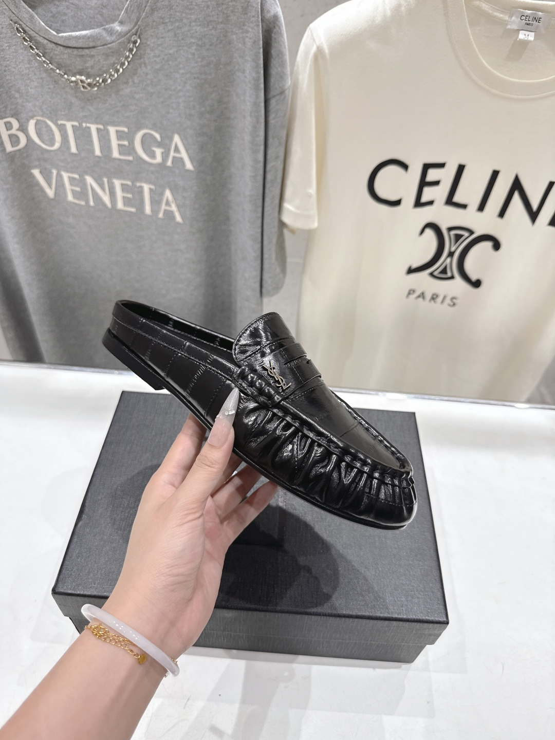 高版本出厂 半托   SAINT LAURENT/圣罗兰YSL 26ss爆款平底玛丽珍一脚蹬乐福鞋半包拖