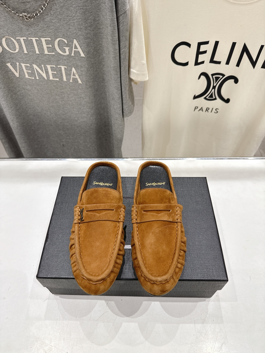 高版本出厂 半托   SAINT LAURENT/圣罗兰YSL 26ss爆款平底玛丽珍一脚蹬乐福鞋半包拖