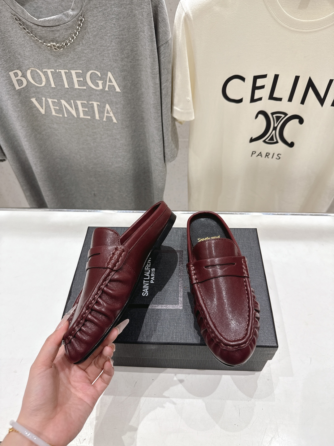 高版本出厂 半托   SAINT LAURENT/圣罗兰YSL 26ss爆款平底玛丽珍一脚蹬乐福鞋半包拖
