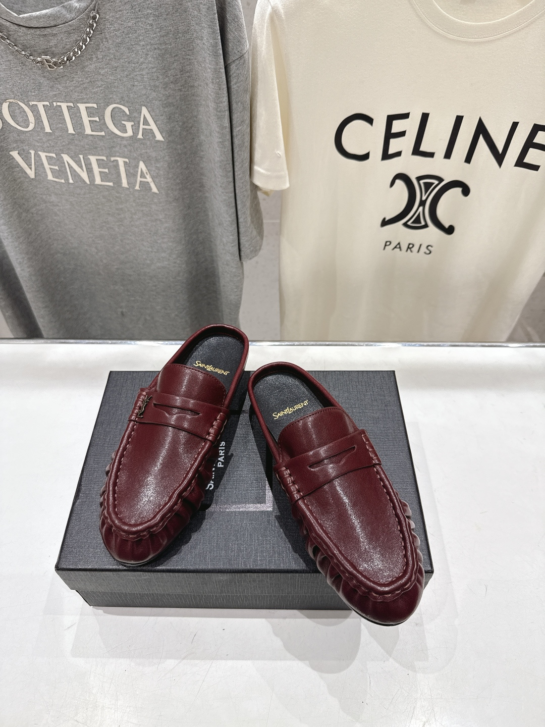 高版本出厂 半托   SAINT LAURENT/圣罗兰YSL 26ss爆款平底玛丽珍一脚蹬乐福鞋半包拖