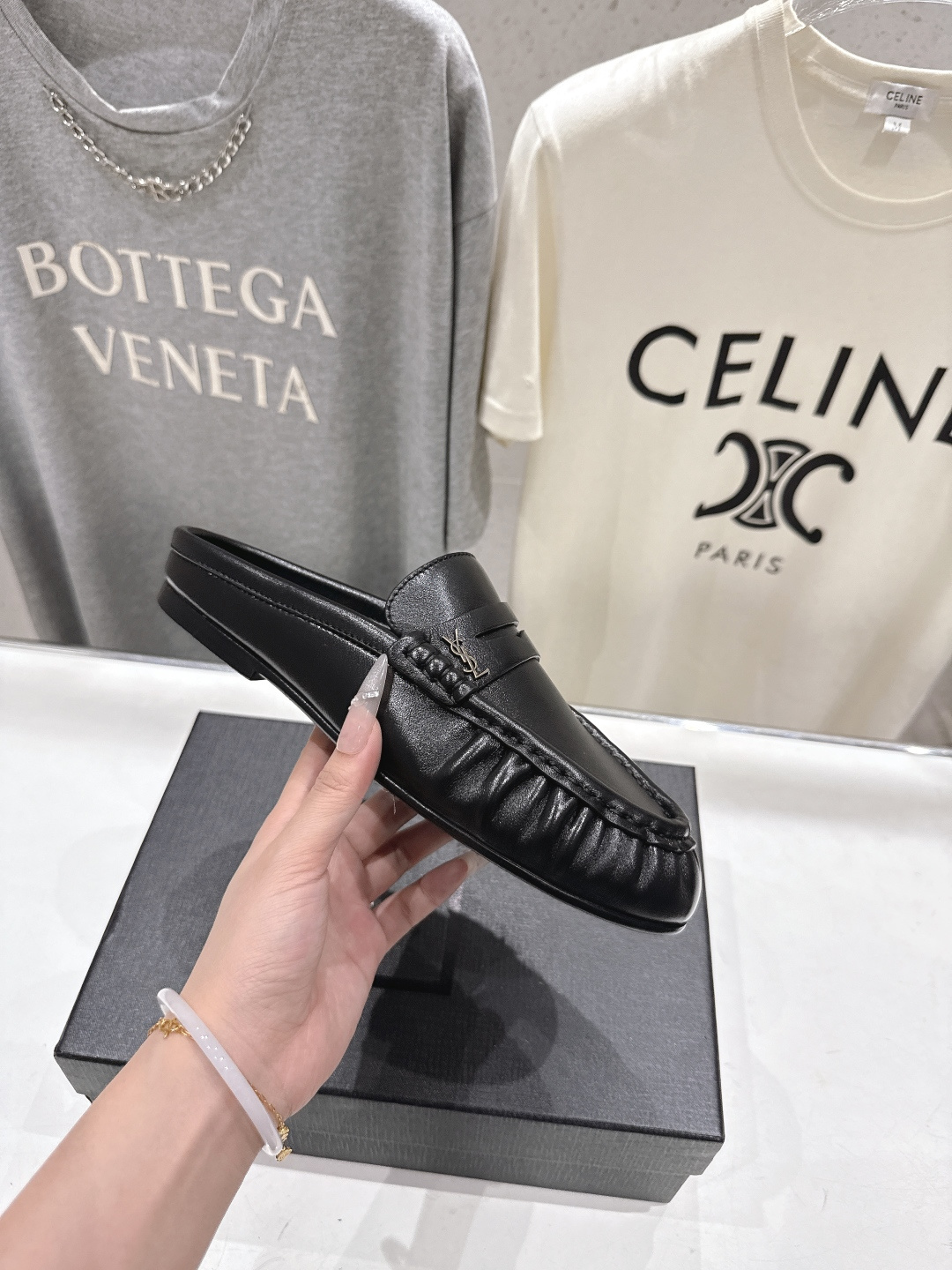 高版本出厂 半托   SAINT LAURENT/圣罗兰YSL 26ss爆款平底玛丽珍一脚蹬乐福鞋半包拖